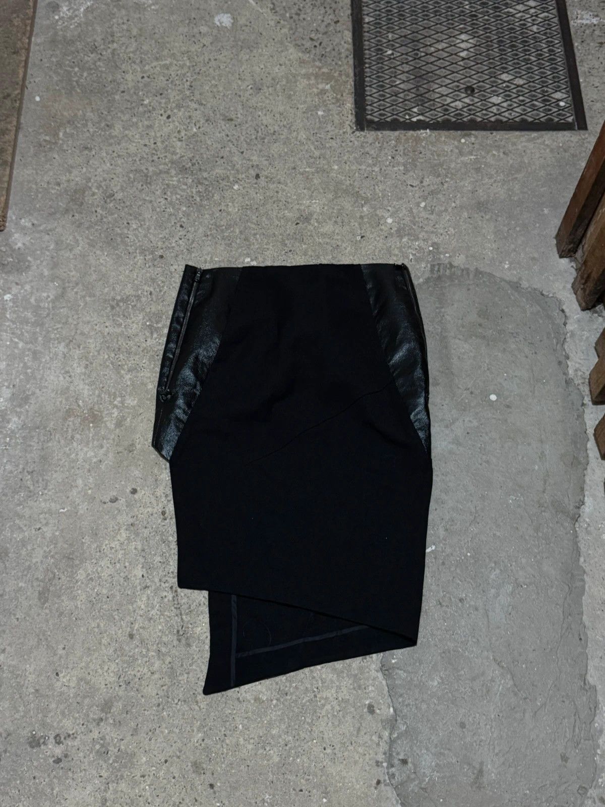 Other Alessandra marchi leather wool skirt Size 28" / US 6 / IT 42 - 11 Thumbnail