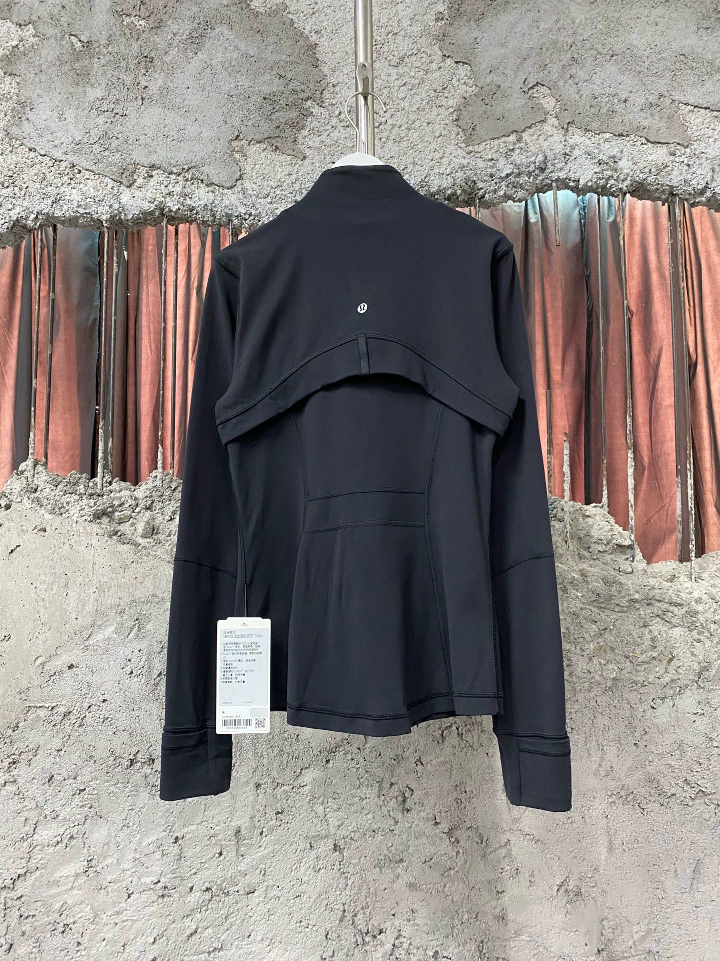 Lululemon lululemon Women's Zipped Jacket Size 8 New Size M / US 6-8 / IT 42-44 - 2 Thumbnail