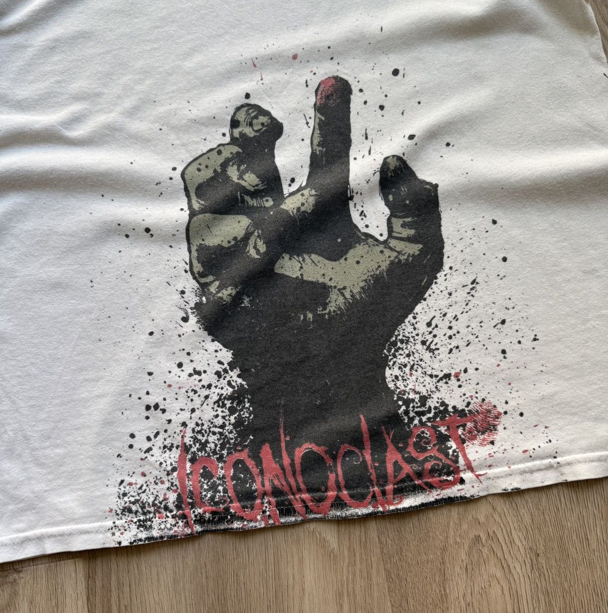 Band Tees Vintage Iconoclast Band Tee Merch Rock t-shirt Size US M / EU 48-50 / 2 - 10 Thumbnail