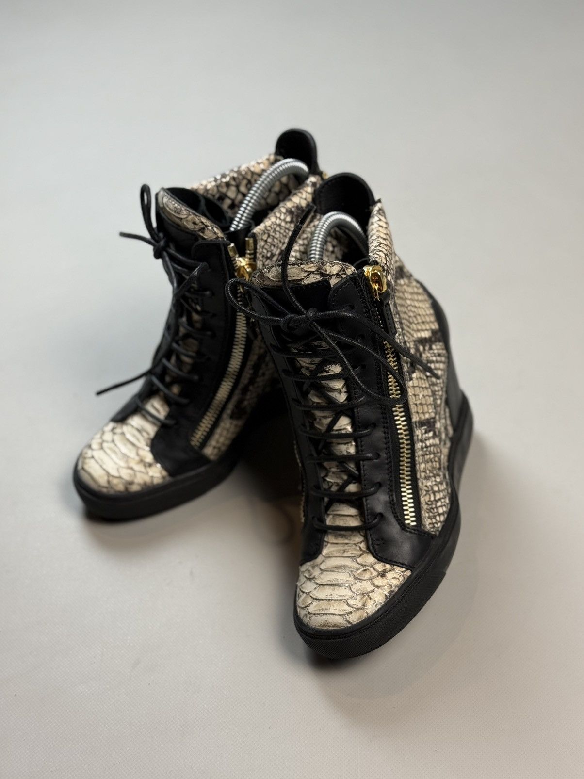 Giuseppe Zanotti Zanotti Python Embossed Leather Coby High Top Sneakers Shoes Size US 8.5 / IT 38.5 - 19 Thumbnail