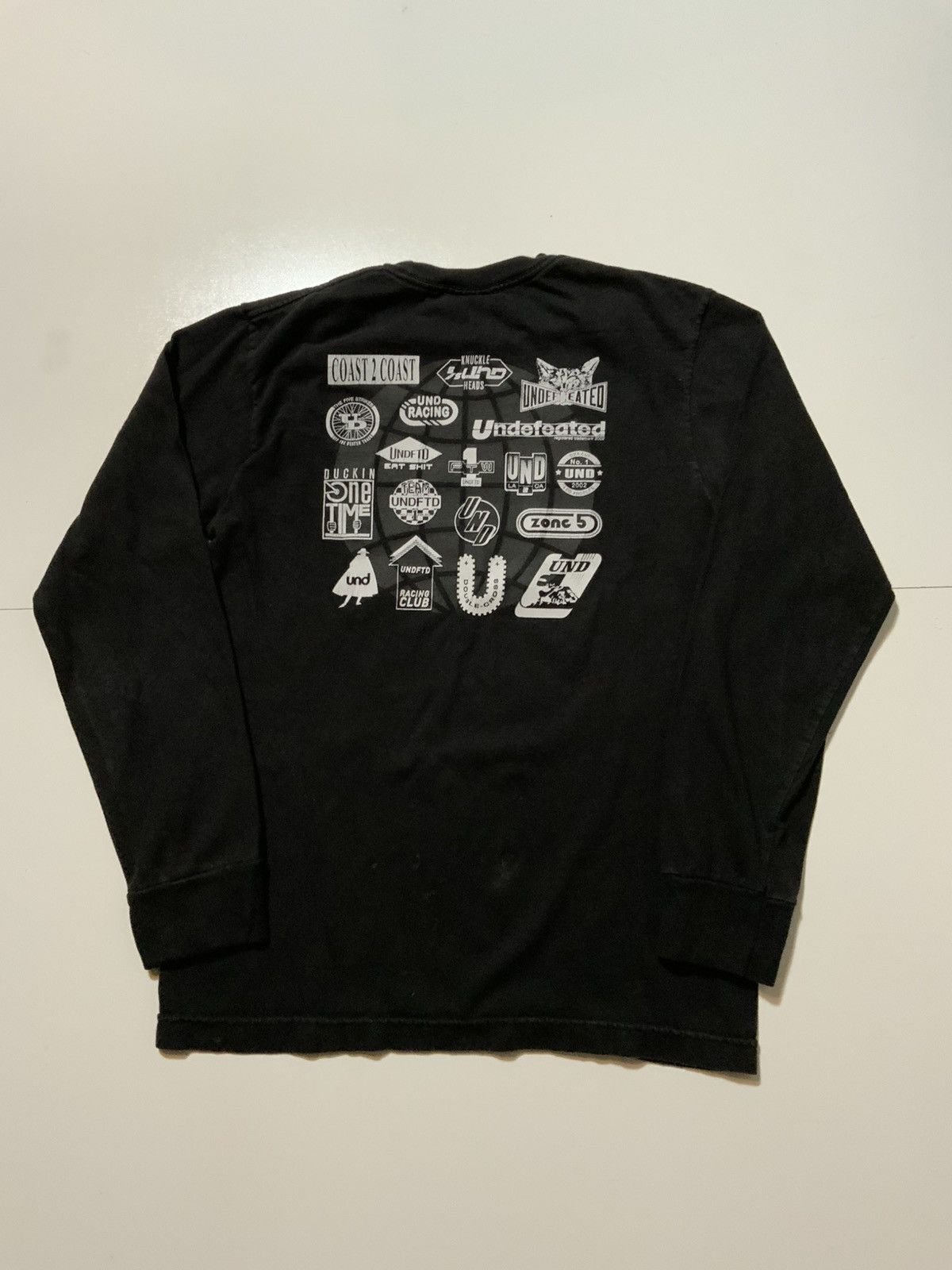 Undefeated UNDFTD Undefeated Racing Club Globe Black Crewneck T-Shirt Size US S / EU 44-46 / 1 - 2 Thumbnail