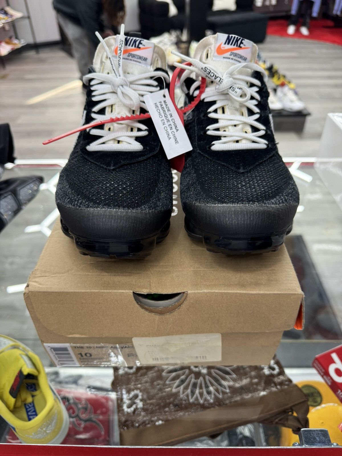 black off white nike air vapormax