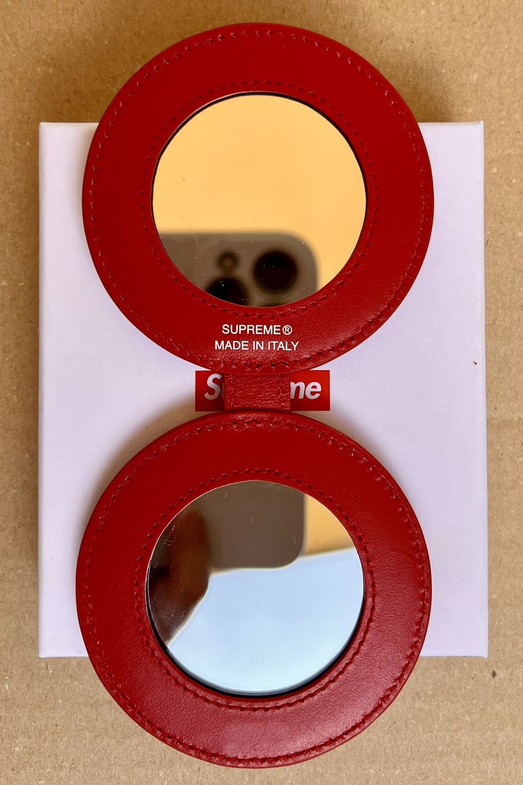 メイク道具・化粧小物 Supreme Leather Pocket Mirror Red Supreme