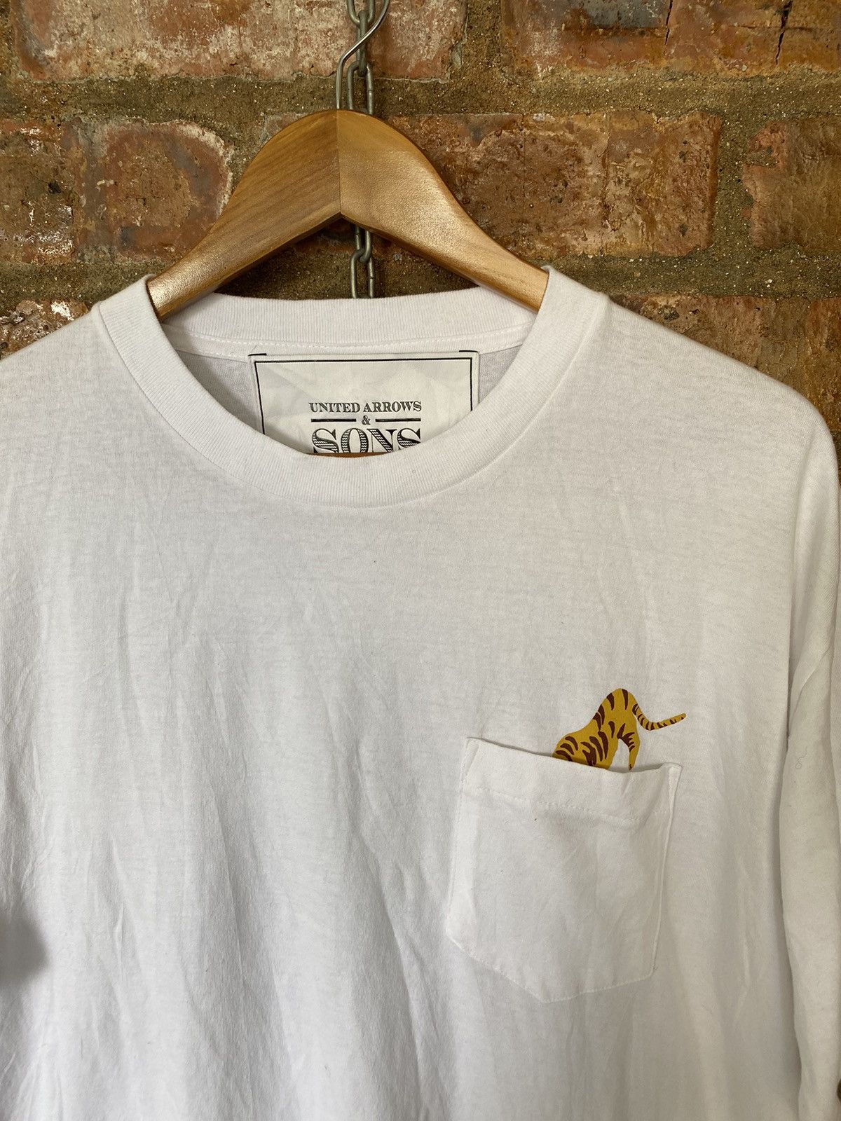 Japanese Brand × PHENOMENON × United Arrows United Arrows & Sons FCUK with tiger sex tee Size US L / EU 52-54 / 3 - 5 Thumbnail