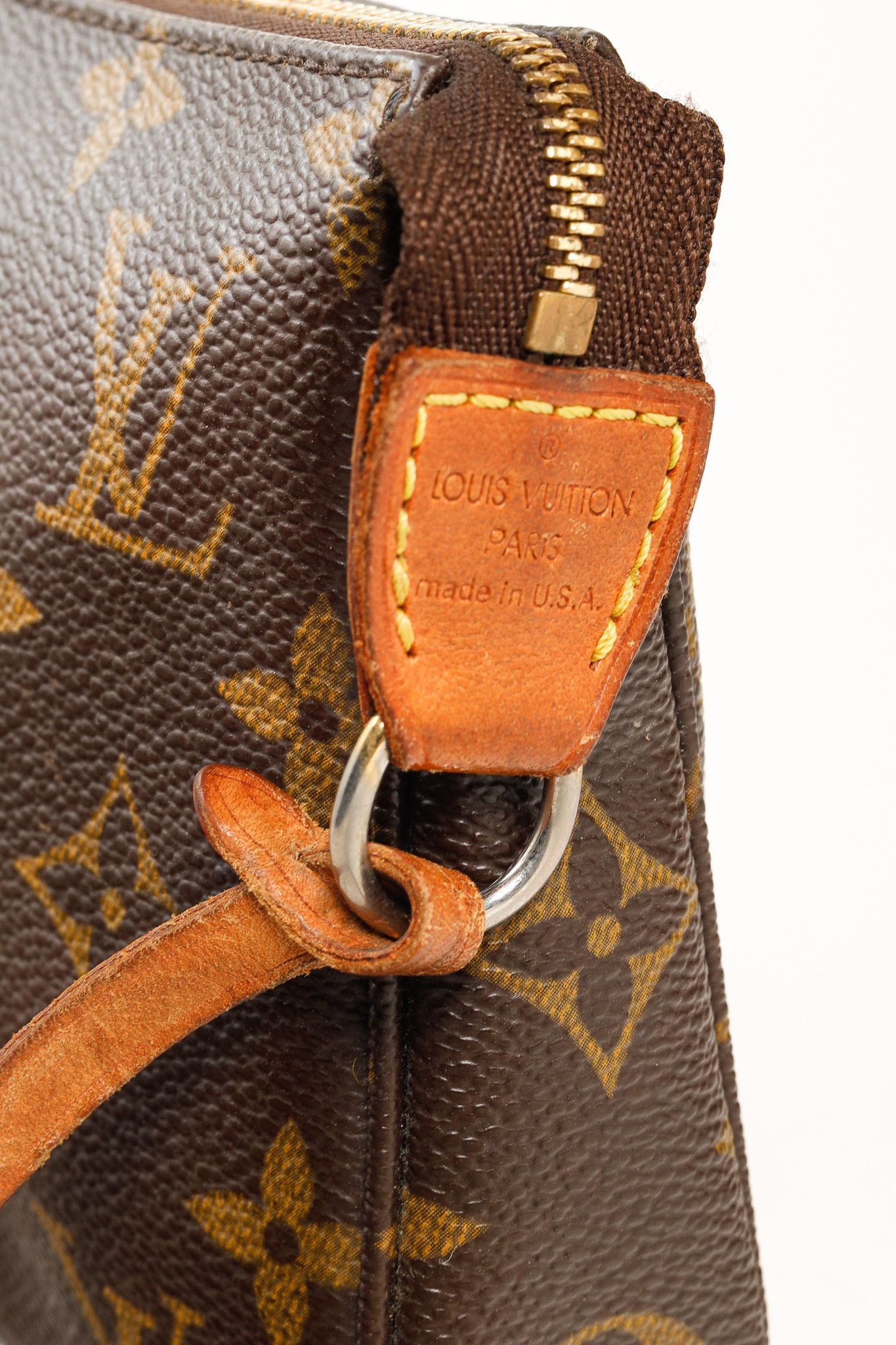 Louis Vuitton Louis Vuitton Monogram Canvas Pochette Accessoires Bag Size ONE SIZE - 7 Thumbnail