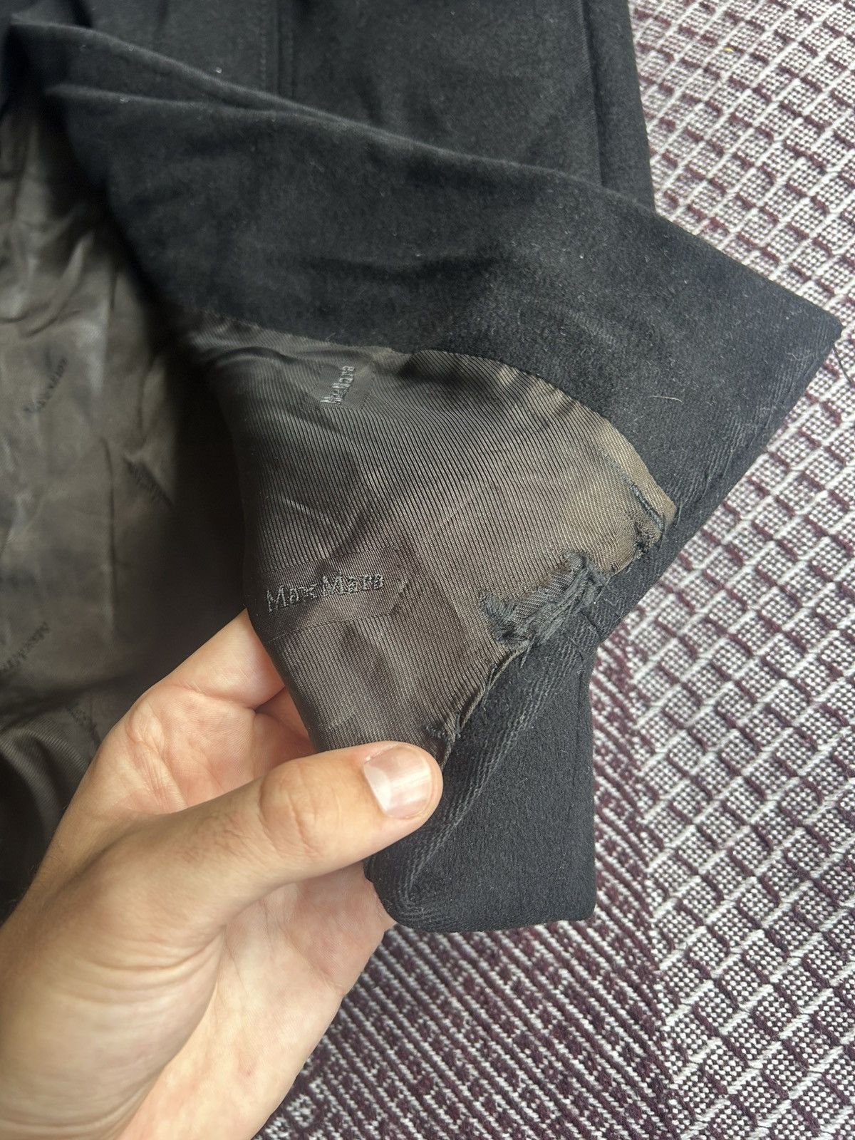 Max Mara Max Mara Heavy Coats 100% Wool Black Avant Garde Size US-10 Size L / US 10 / IT 46 - 9 Thumbnail