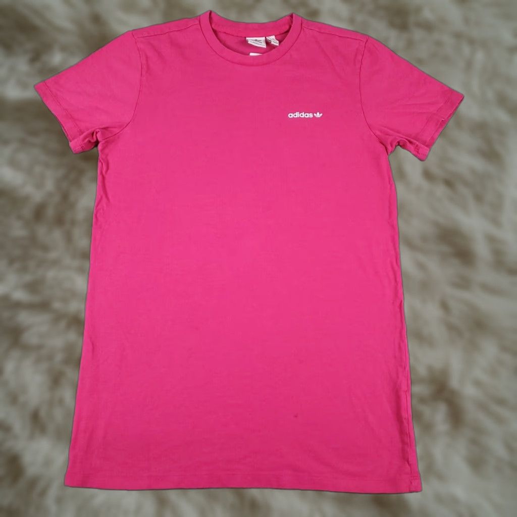 Adidas VINTAGE adidas Women’s T-Shirt S Pink Casual Short Sleeve Cotton Logo Basic 90s Womens Size S / US 4 / IT 40 - 1 Thumbnail