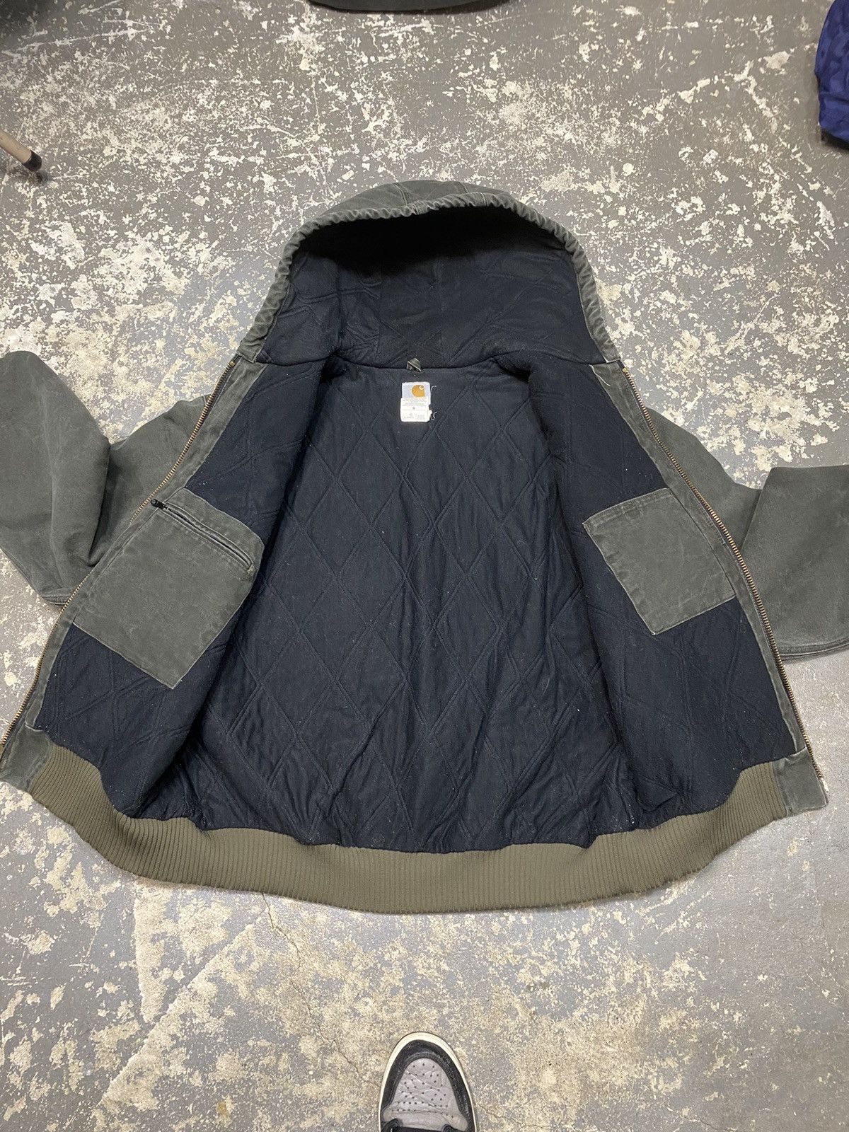 Carhartt × Vintage Vintage Carhartt Green Mos Hooded Active Jacket J130 MOS Size US XXL / EU 58 / 5 - 4 Thumbnail