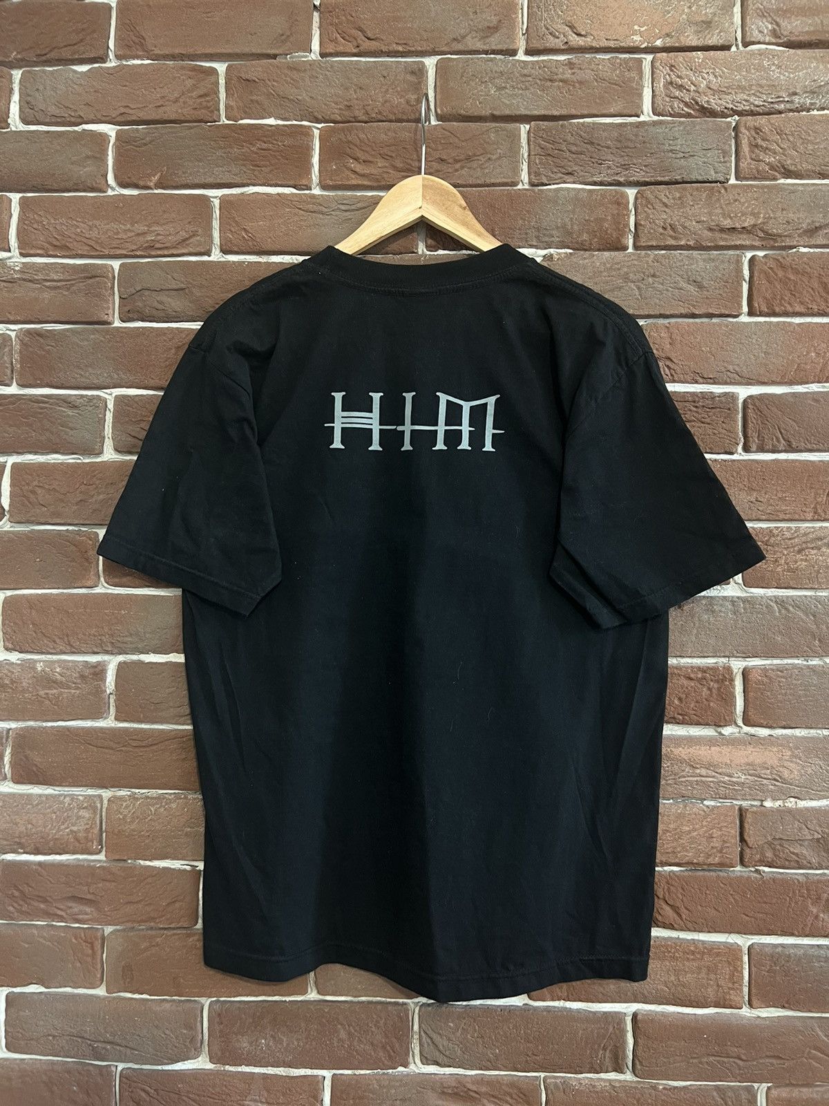 Band Tees Rare Vintage 00s HIM Rock Pop Band Tshirt Y2K Large Suede Size US M / EU 48-50 / 2 - 2 Thumbnail