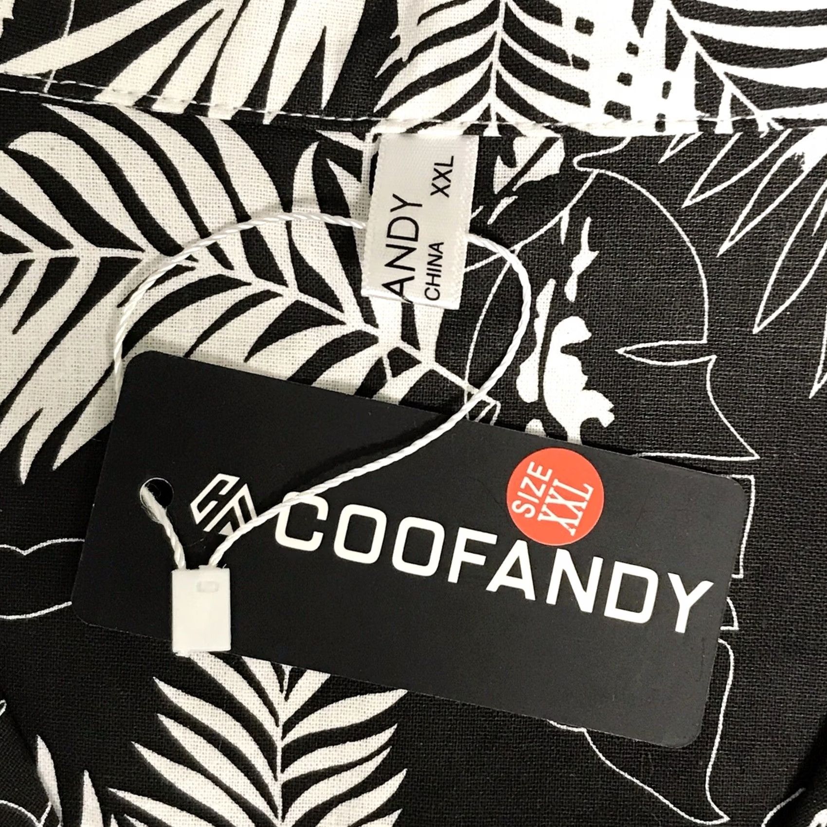 Vintage Coofandy Men Black/White Palm Leaf Button-Up Short Sleeve Hawaiian Shirt XXL Size US XXL / EU 58 / 5 - 3 Thumbnail