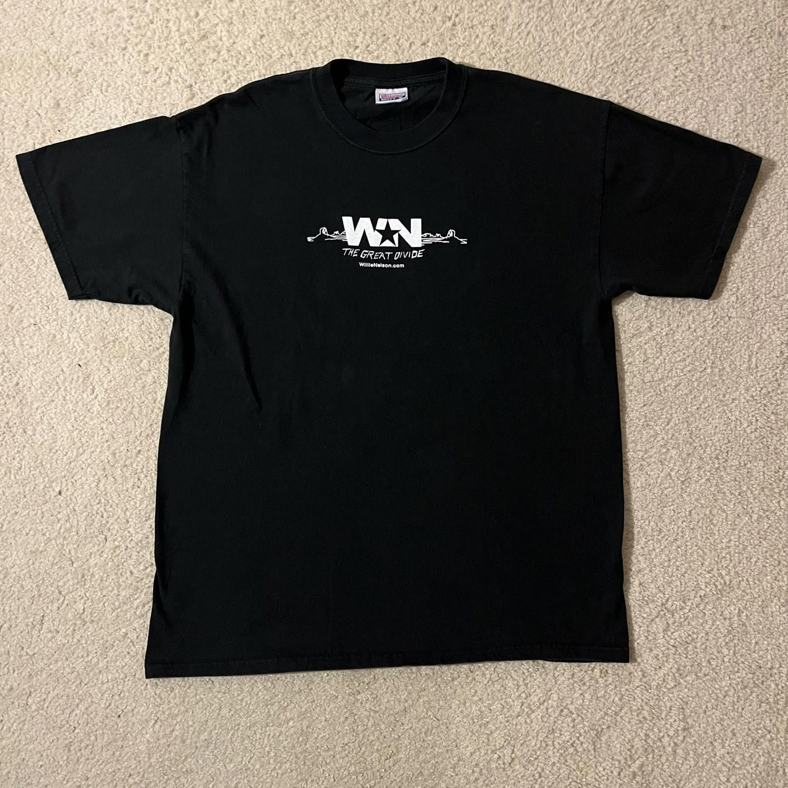 Hanes VTG 00s Willie Nelson The Great Divide BLK Band Graphic Tee Size US L / EU 52-54 / 3 - 3 Thumbnail