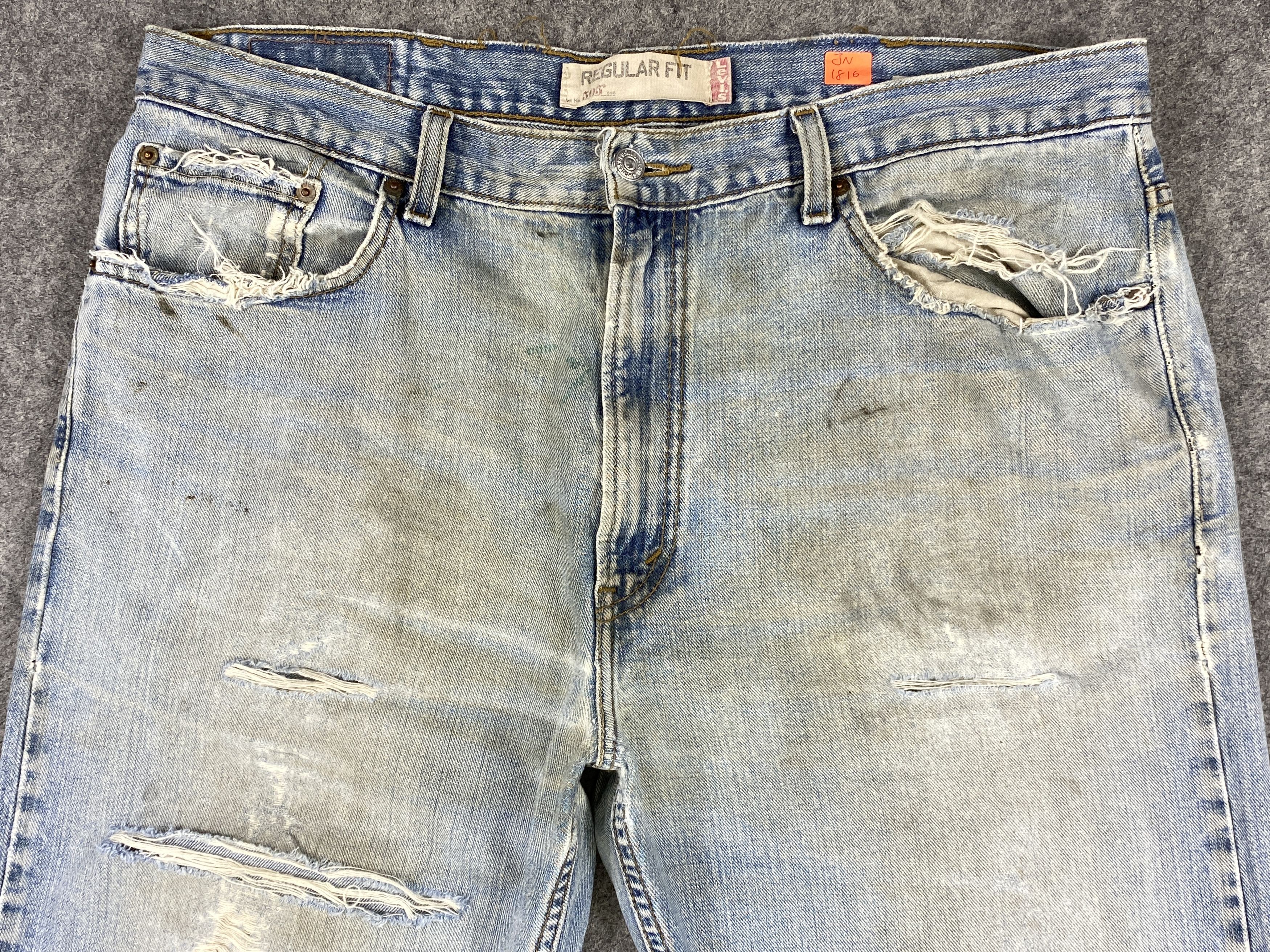 Japanese Brand Dirty Used Blue Vintage Levi's 505 39x31.5 Denim -JN1816 Size US 39 - 3 Thumbnail