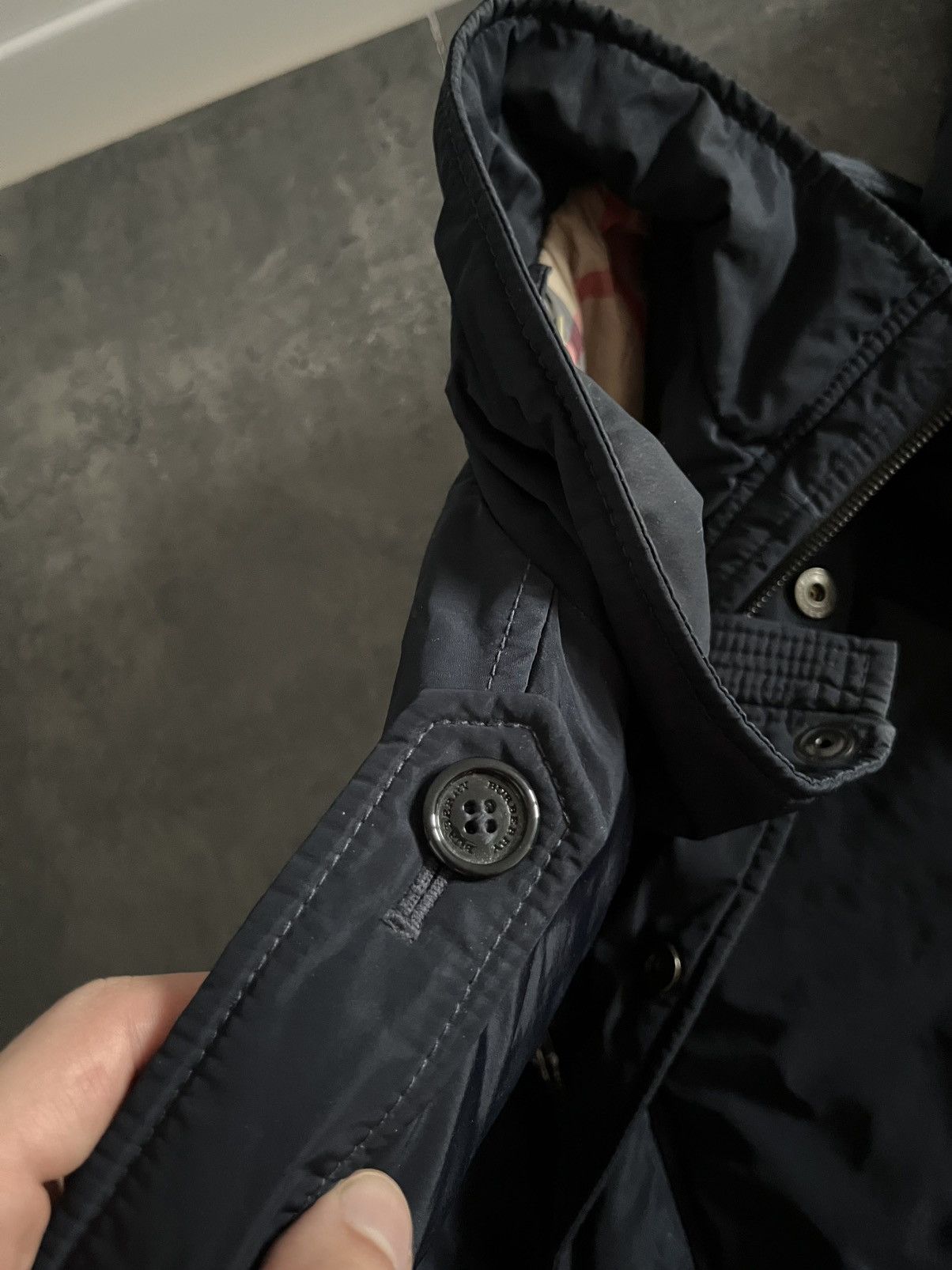 Burberry Burberry London Navy Bomber Jacket Nova Check Quilted Lining Size US M / EU 48-50 / 2 - 9 Thumbnail