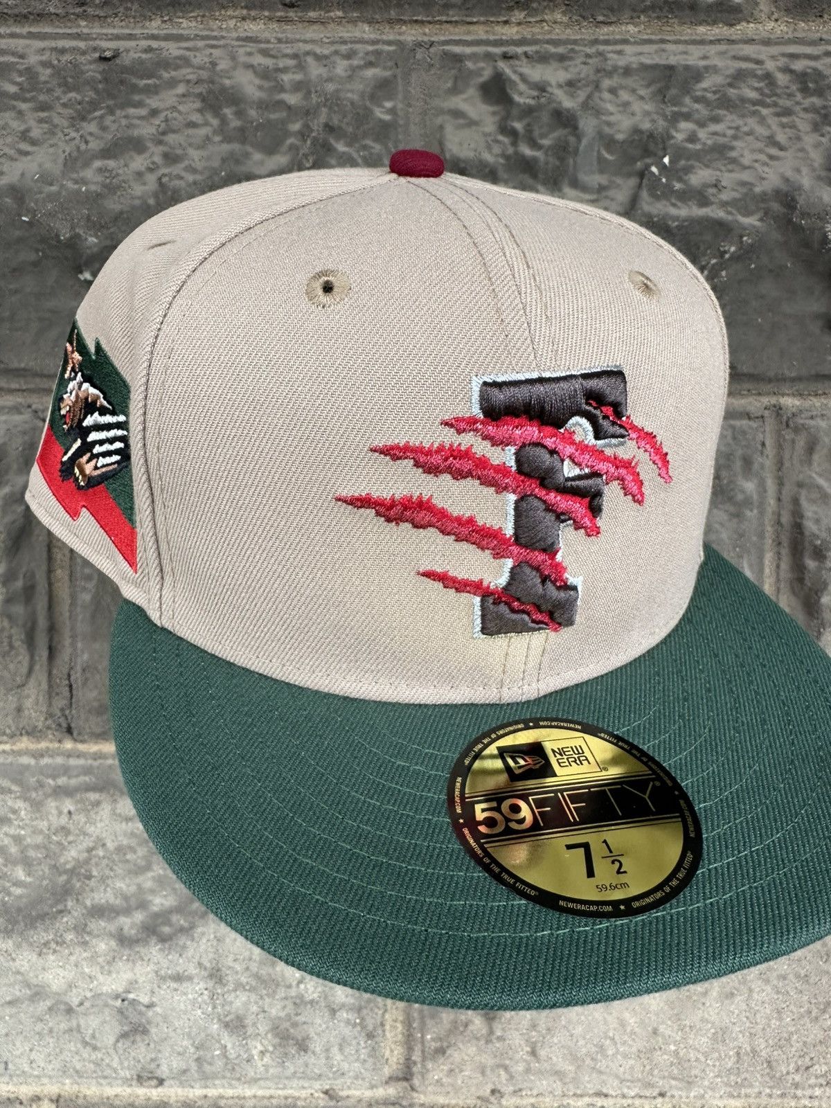 MLB × New Era × Supreme 7 1/4 FRESNO GRIZZLIES FREDDY KREUGER DUNK