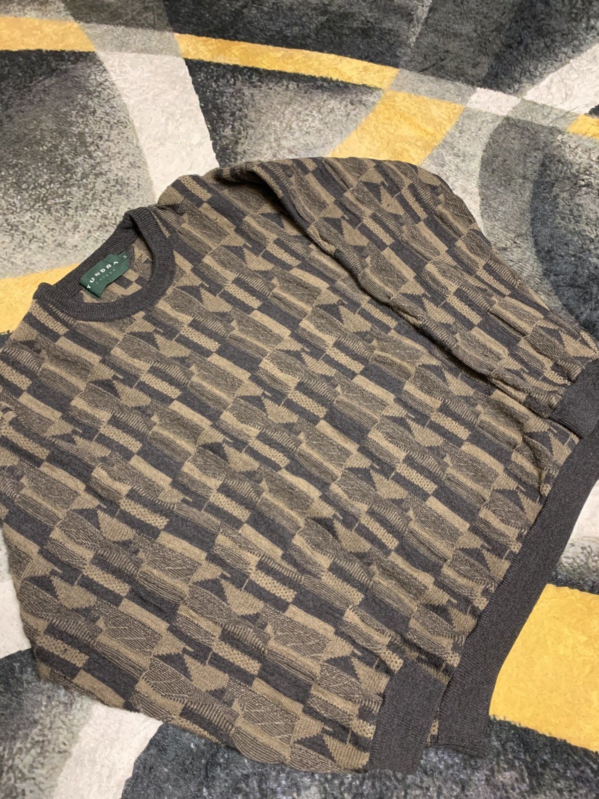 Tundra Tundra Sweater Vintage Size ONE SIZE - 2 Thumbnail