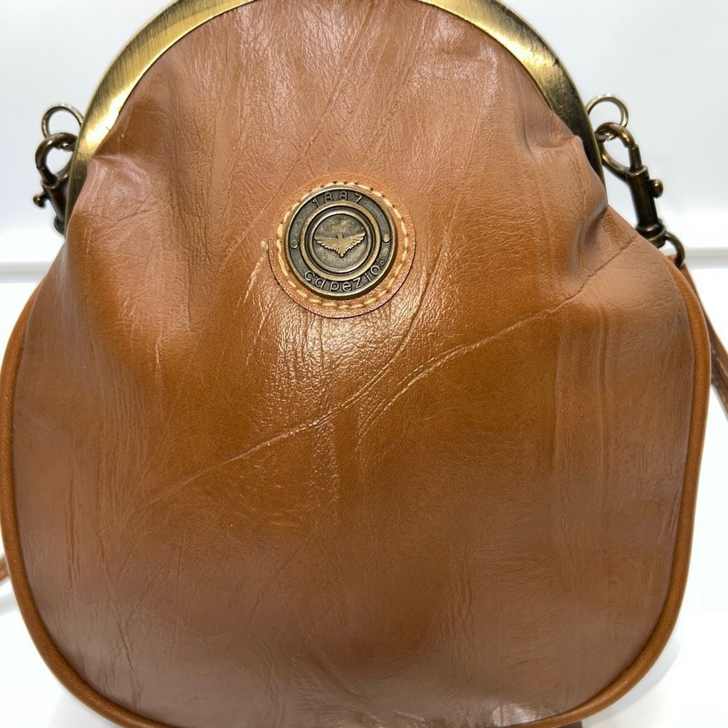 Other Capezio Vintage KISS Lock Faux Leather Crossbody Bag Size ONE SIZE - 3 Thumbnail