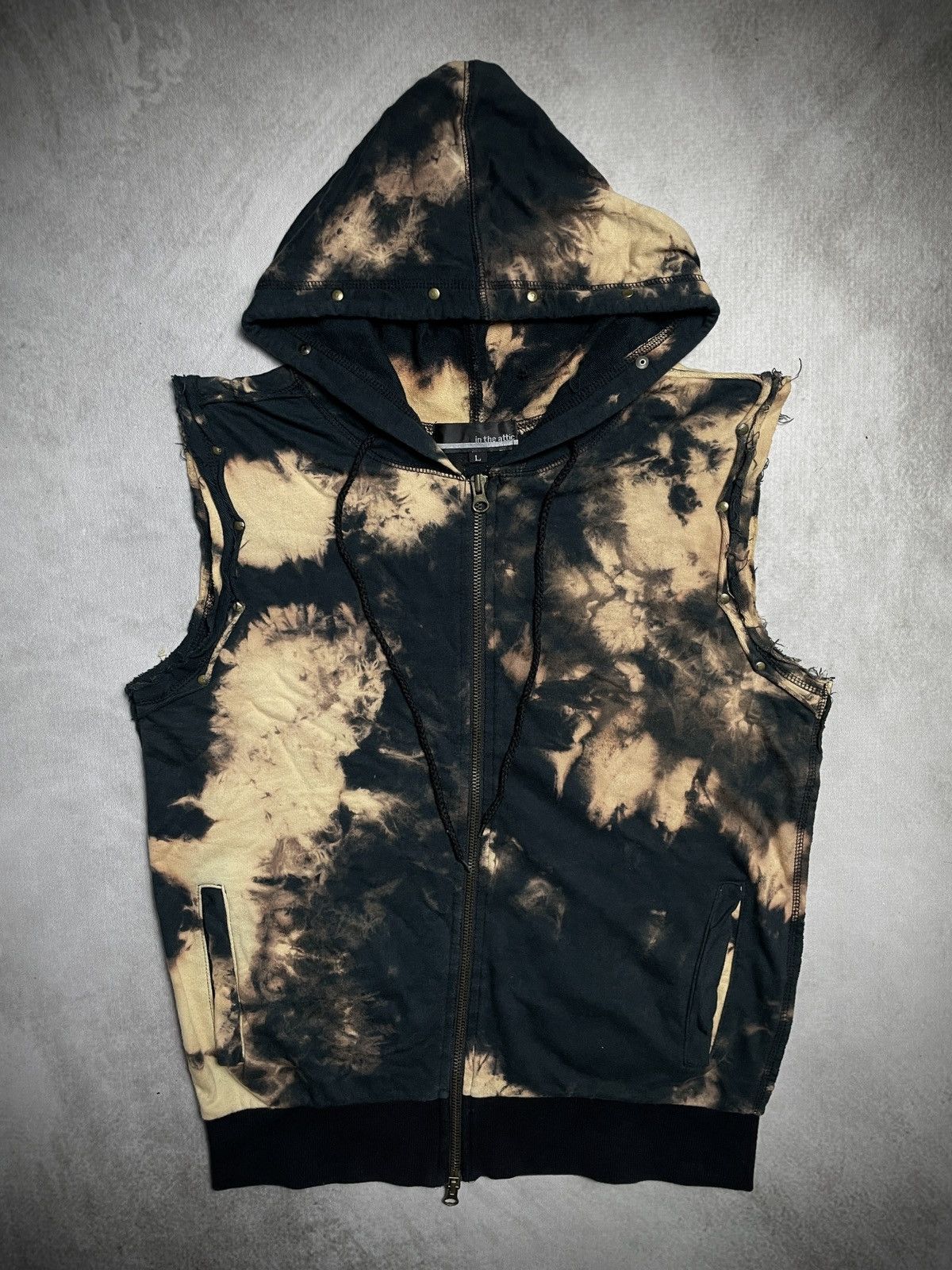 In The Attic 2000’s In The Attic - Unfinished Smoke Studded Hooded Vest Size US M / EU 48-50 / 2 - 1 Thumbnail