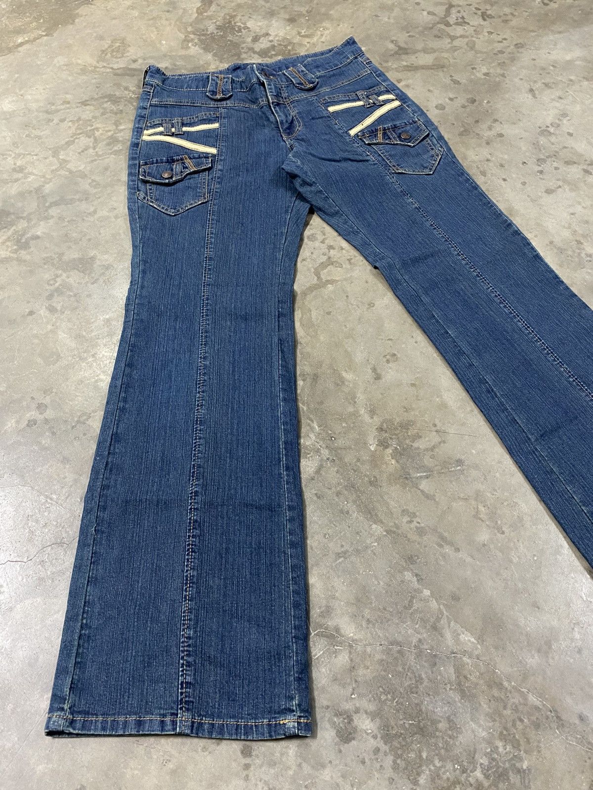 Hysteric Glamour × Japanese Brand × Tornado Mart Flare Jeans Japanese Unknown Stretch Denim @229 Size US 30 / EU 46 - 1 Thumbnail