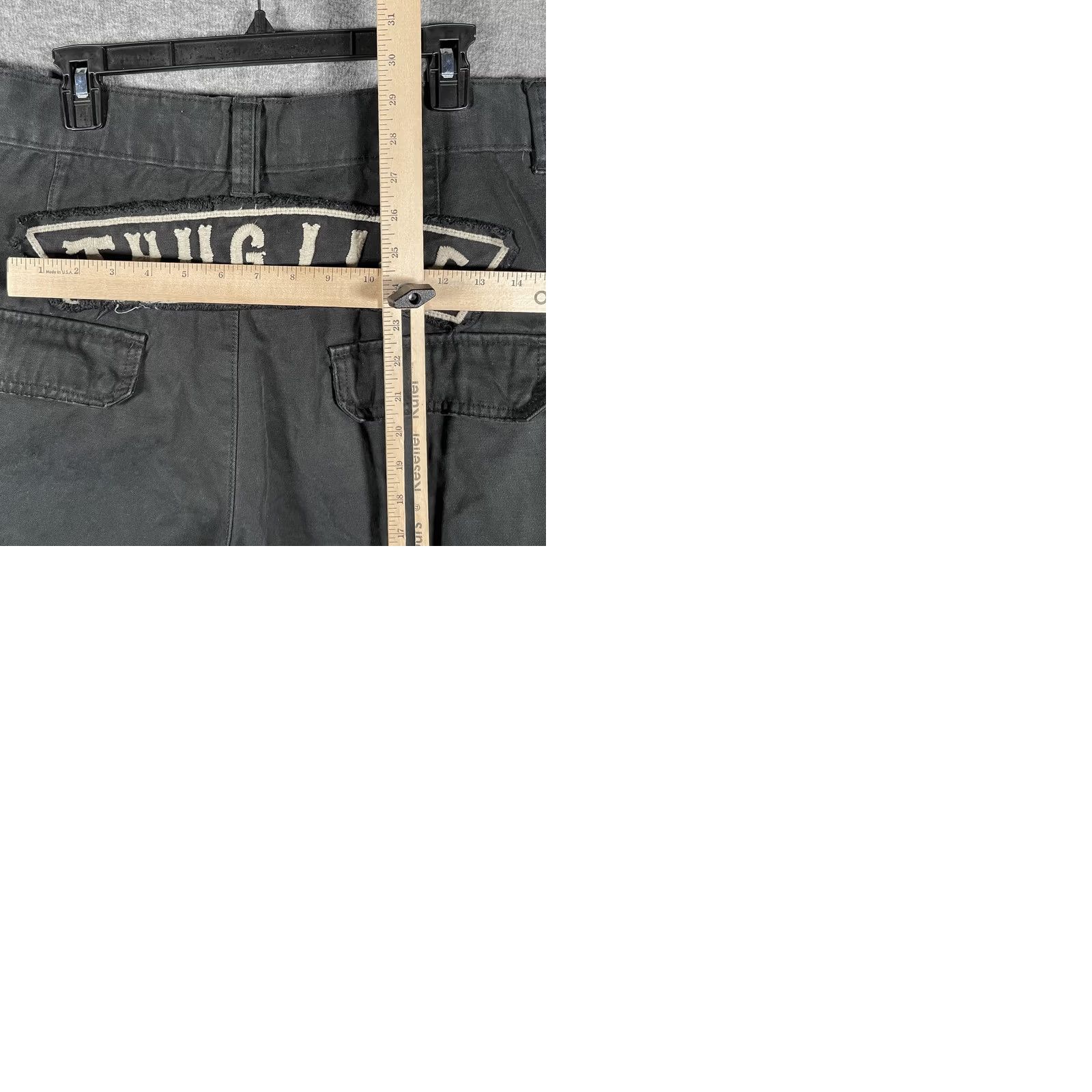 Alife Thug Life Mens Cargo Shorts 38 Black Biker Hip Hop Skull Logo Embroidered Pockets Belted Adjustable Waist Streetwear Y2K Size US 38 / EU 54 - 10 Thumbnail