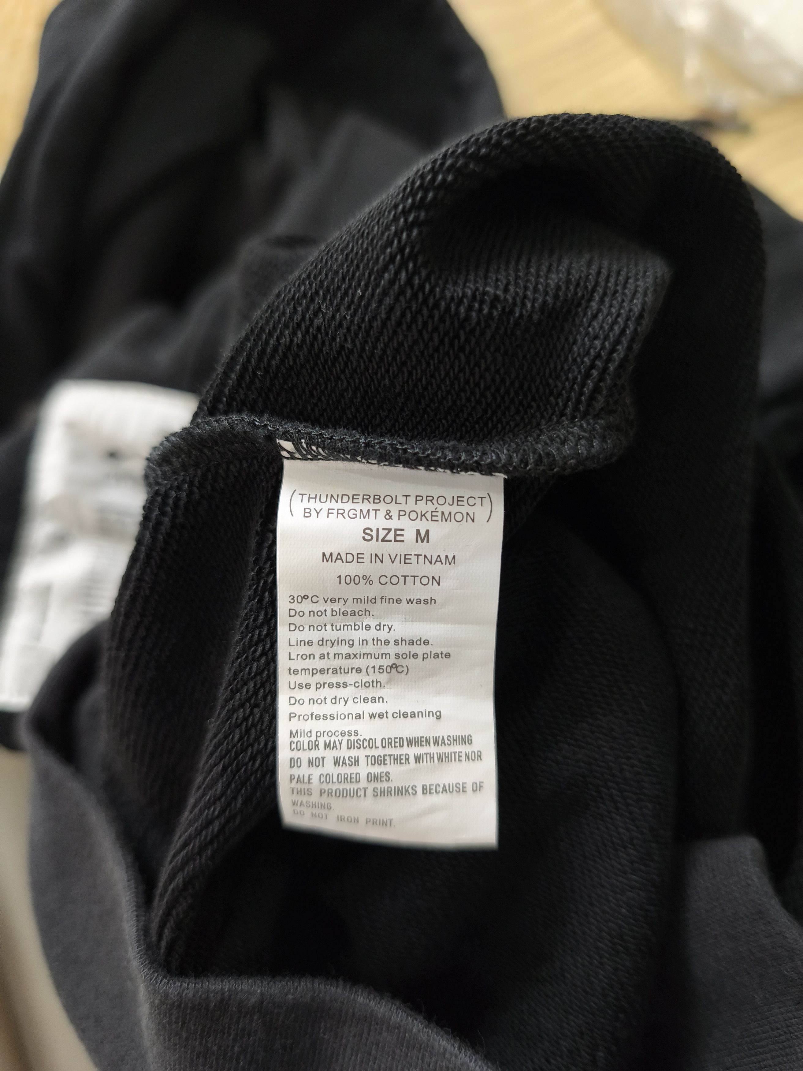 Fragment Design × Pokemon FRAGMENT X POKÉMON THUNDERBOLT PROJECT HOODIE Size US M / EU 48-50 / 2 - 10 Thumbnail