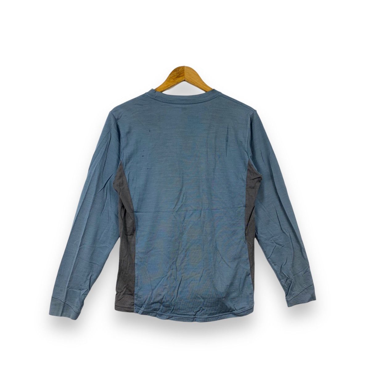 Montbell Vintage MONTBELL OUTDOOR Super Merino Wool Tee Shirt Size US M / EU 48-50 / 2 - 4 Thumbnail