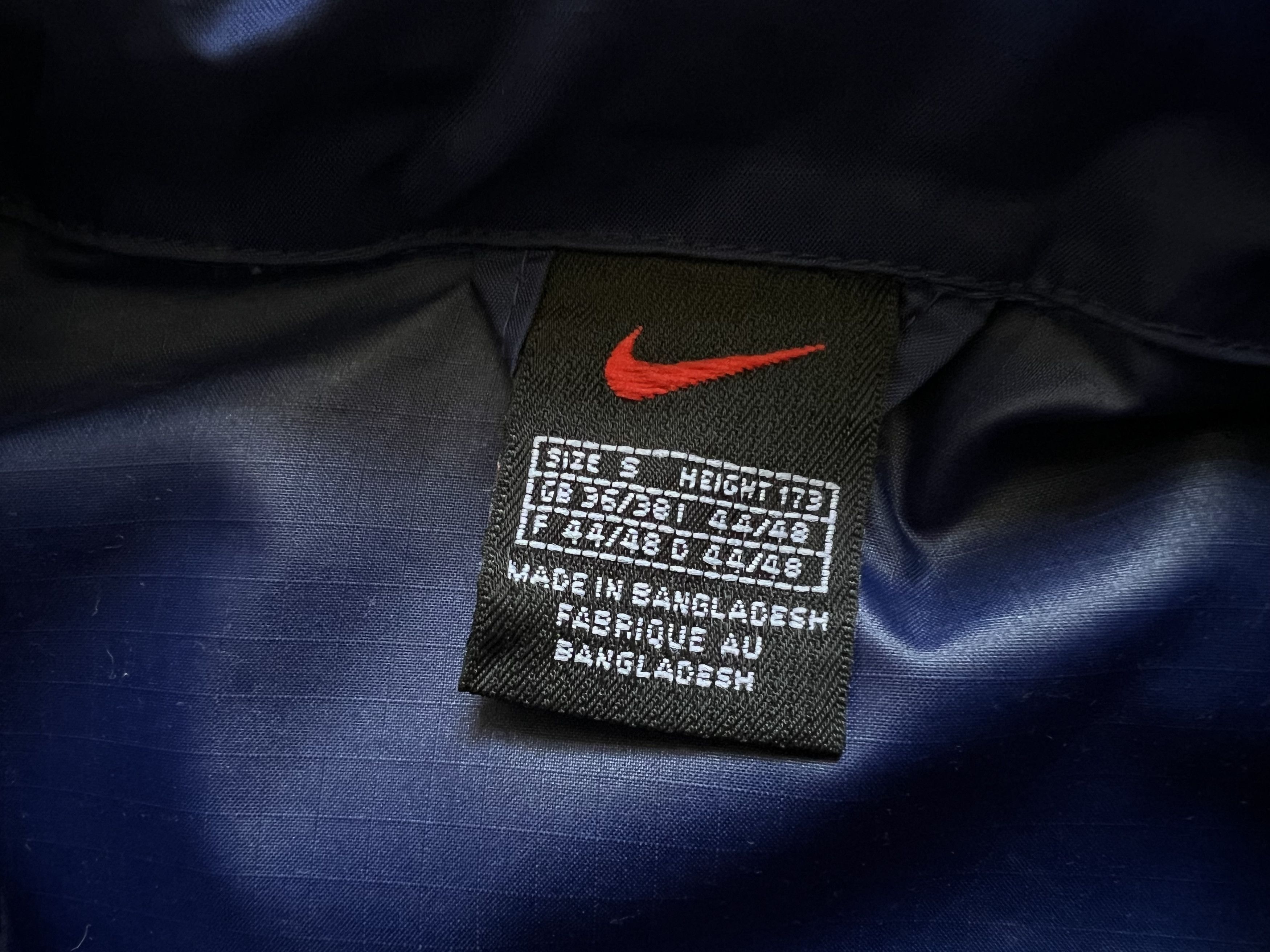 Nike × Vintage Vintage 90s Nike Windbreaker Zip Up Size US M / EU 48-50 / 2 - 5 Thumbnail