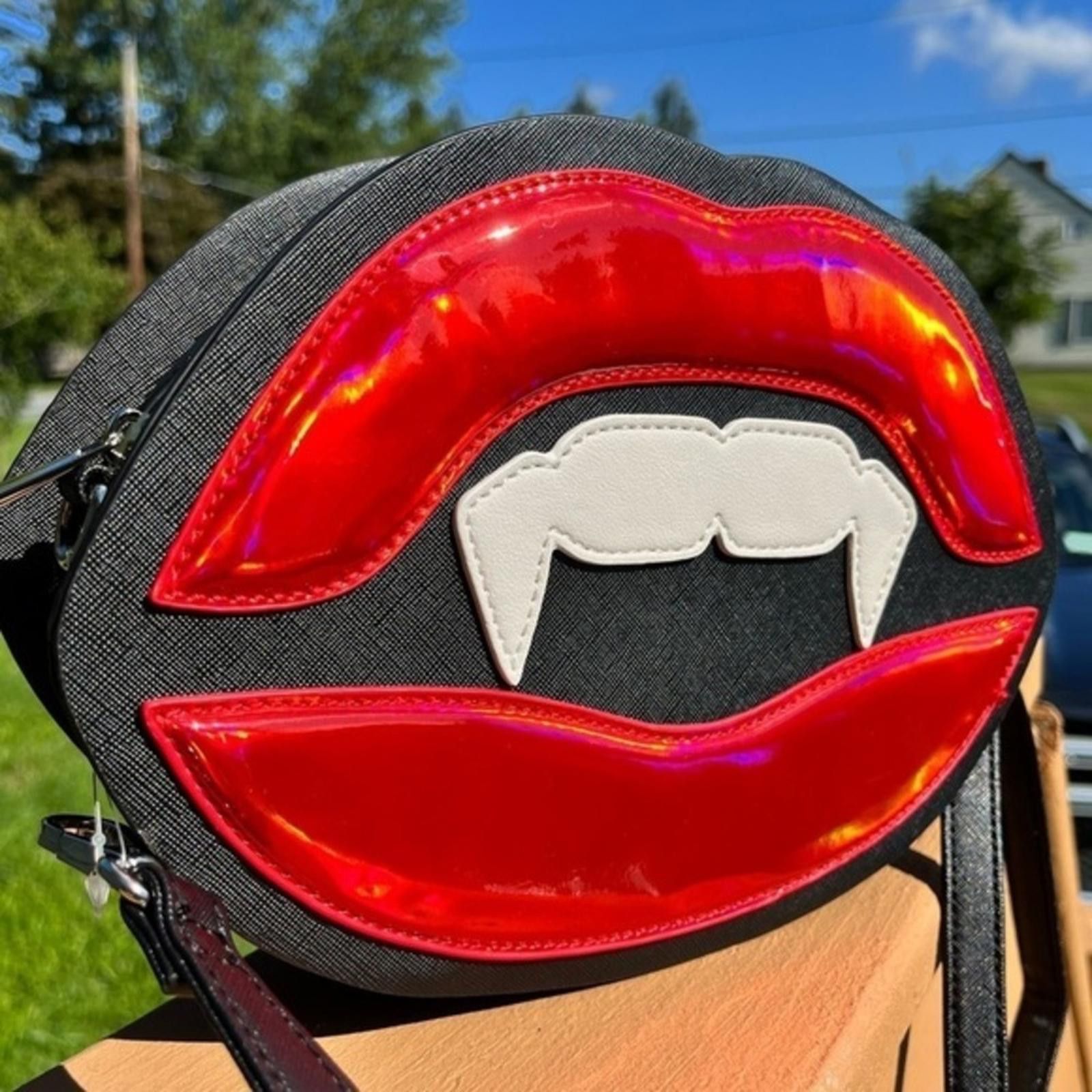 Mad Engine Vampire Lip Fang Glampire Crossbody Bag NWT in Red, Women's