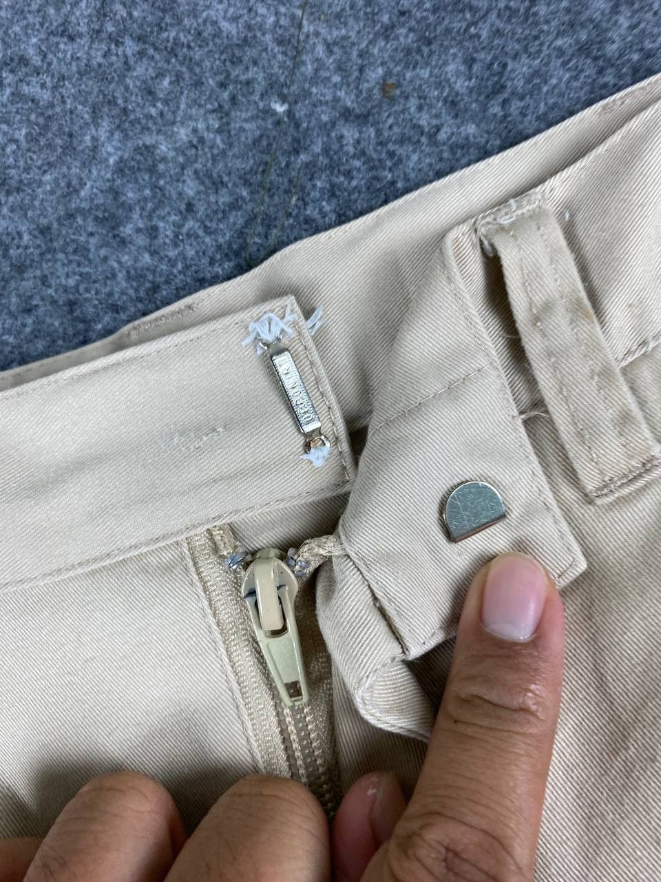 Japanese Brand japanese brand workers cargo pants nice design Size US 33 - 13 Thumbnail