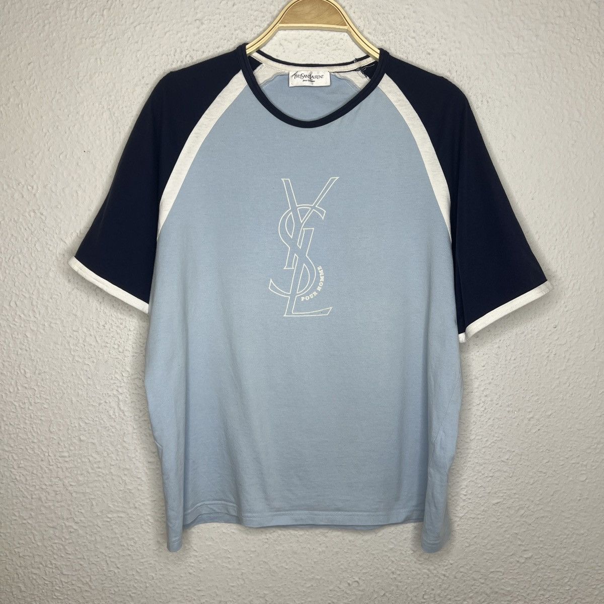 Yves Saint Laurent Yves Saint Lauren YSL Tshirt Tee Big Logo Blue Navy Size US L / EU 52-54 / 3 - 1 Thumbnail