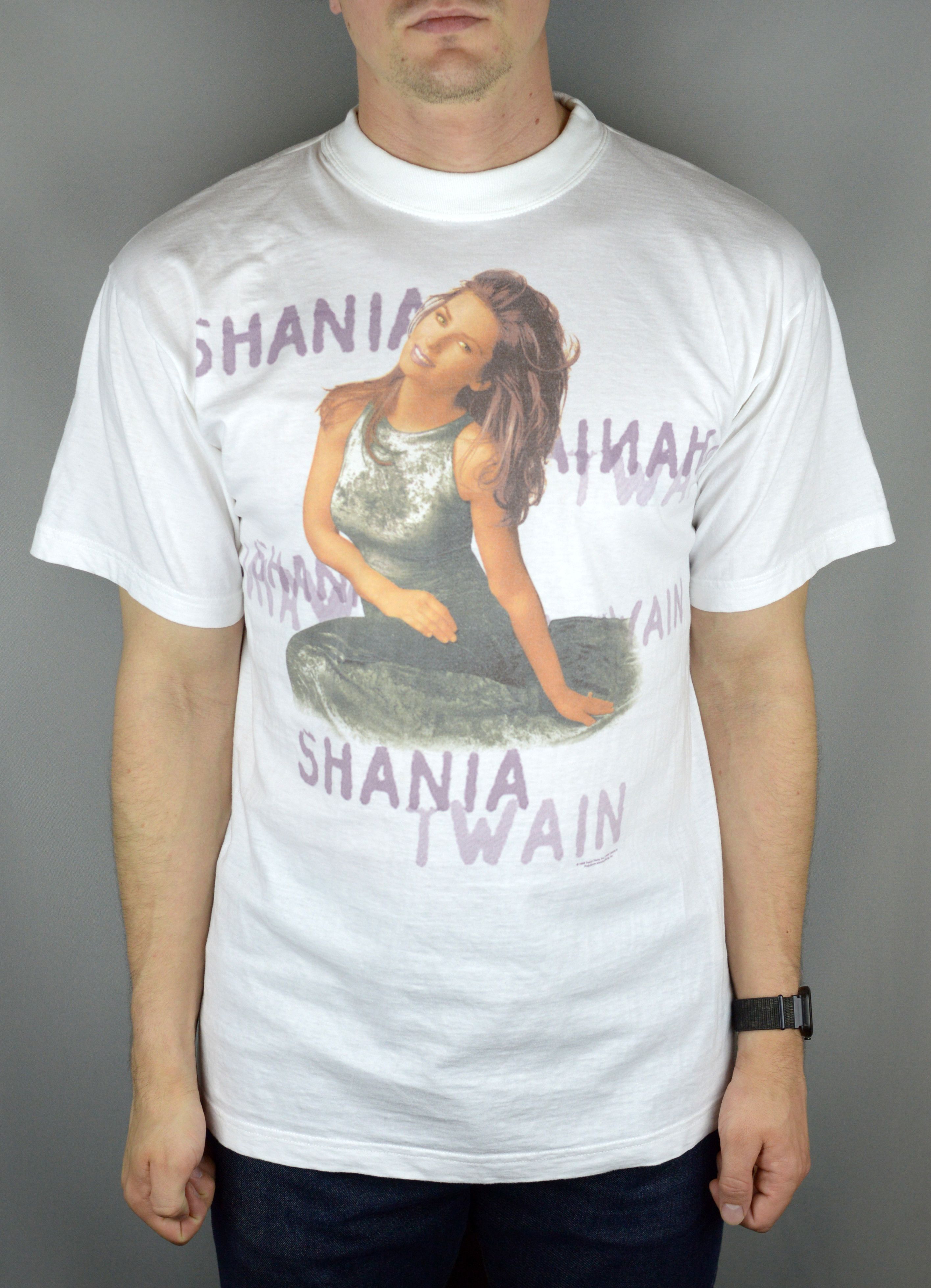 Vintage Vintage Shania 1998 t shirt Size US L / EU 52-54 / 3 - 1 Thumbnail