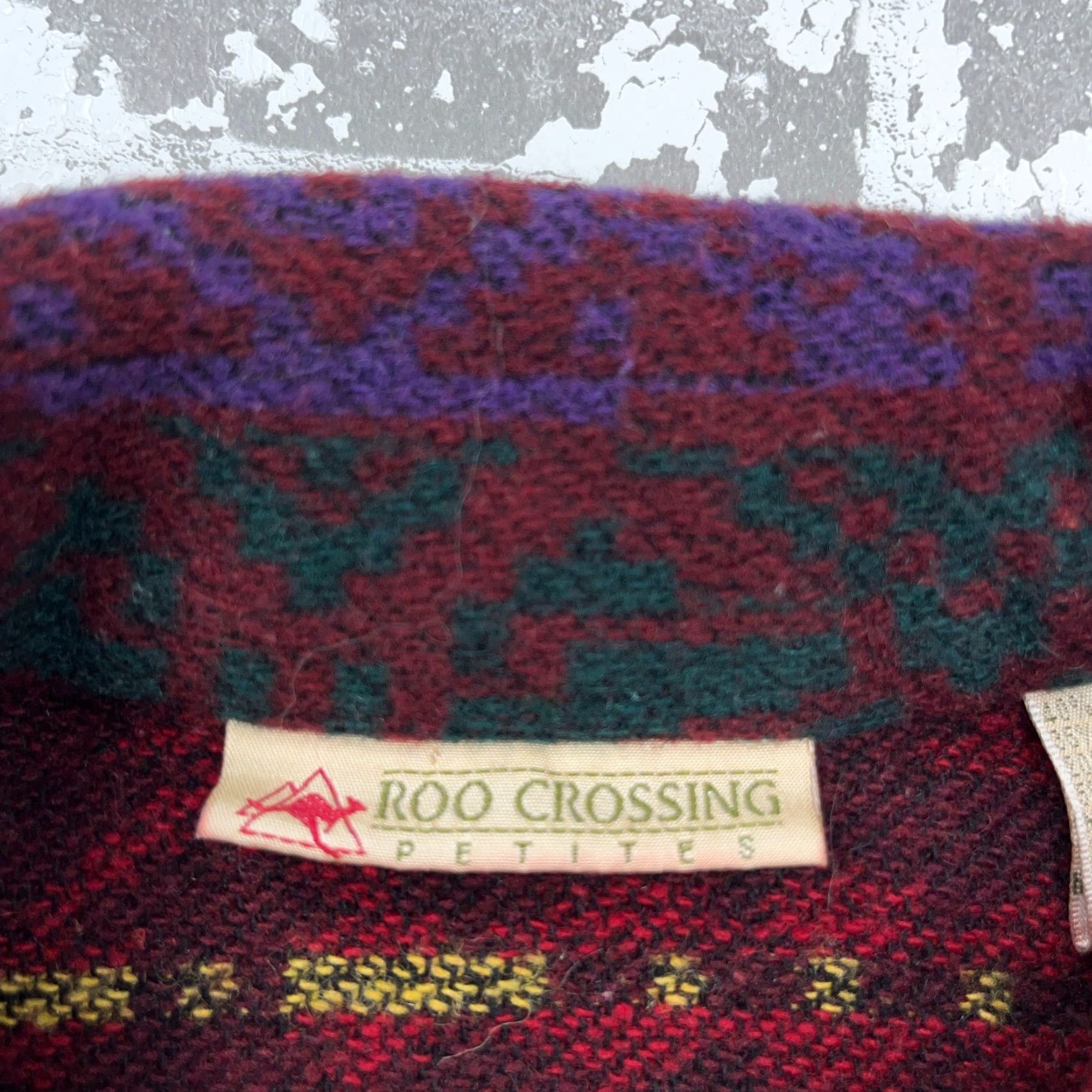 Vintage VINTAGE Roo Crossing Jacket Women M Petite Red Wool Southwestern Aztec Y2K Embroidered Zipper All Seasons Mid-Length Size M / US 6-8 / IT 42-44 - 4 Thumbnail