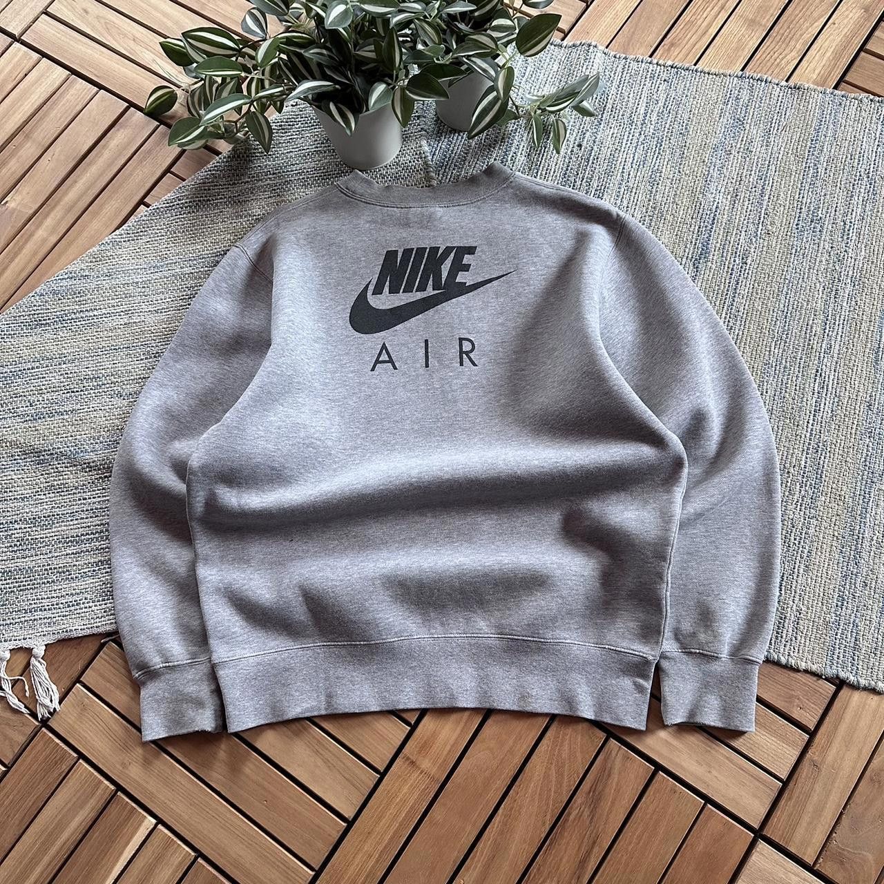 Nike Vintage Y2K Nike Big Logo Boxy Sweatshirt Size US L / EU 52-54 / 3 - 4 Thumbnail