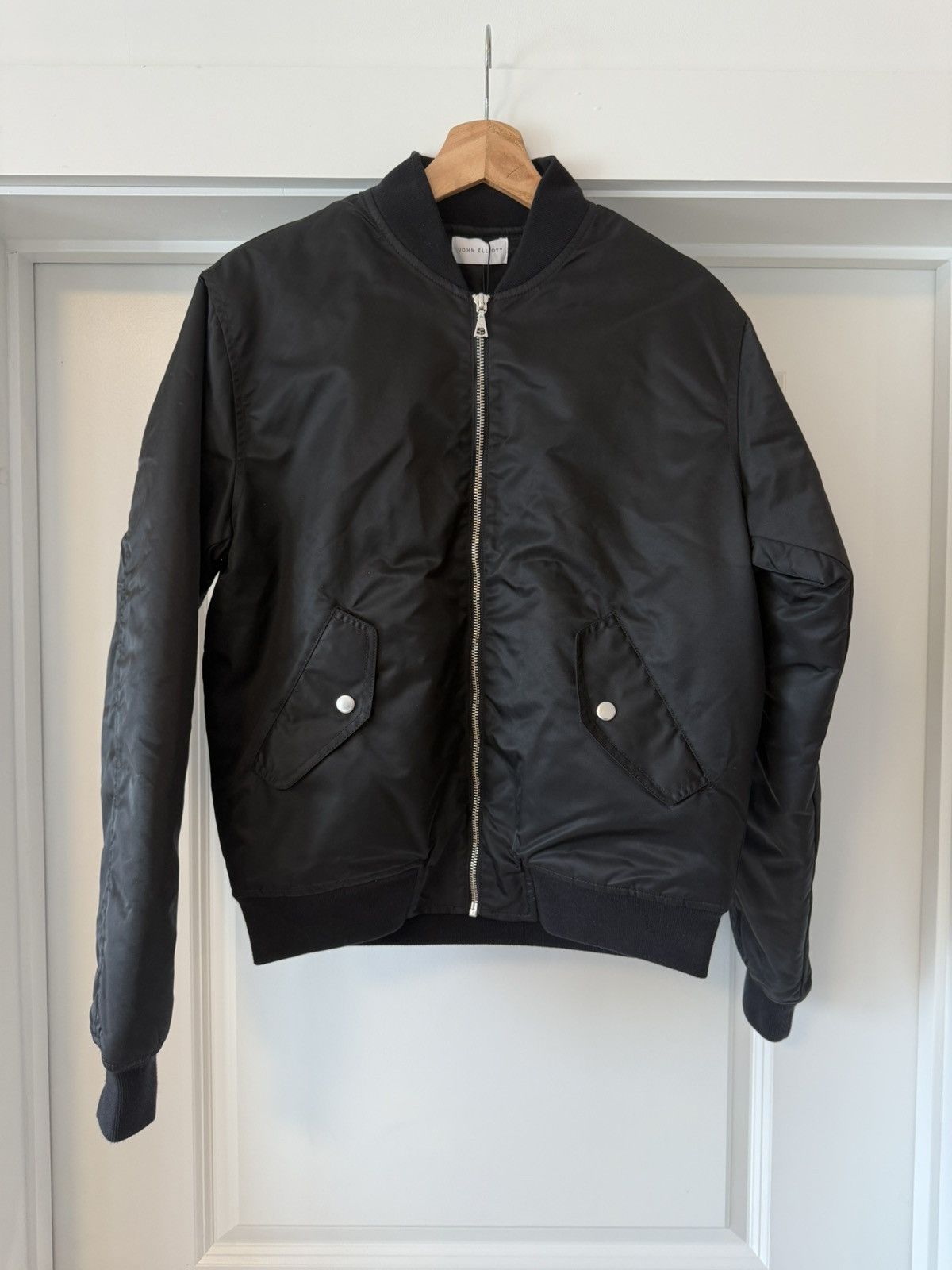 John Elliott Bogota Bomber Size US S / EU 44-46 / 1 - 1 Thumbnail