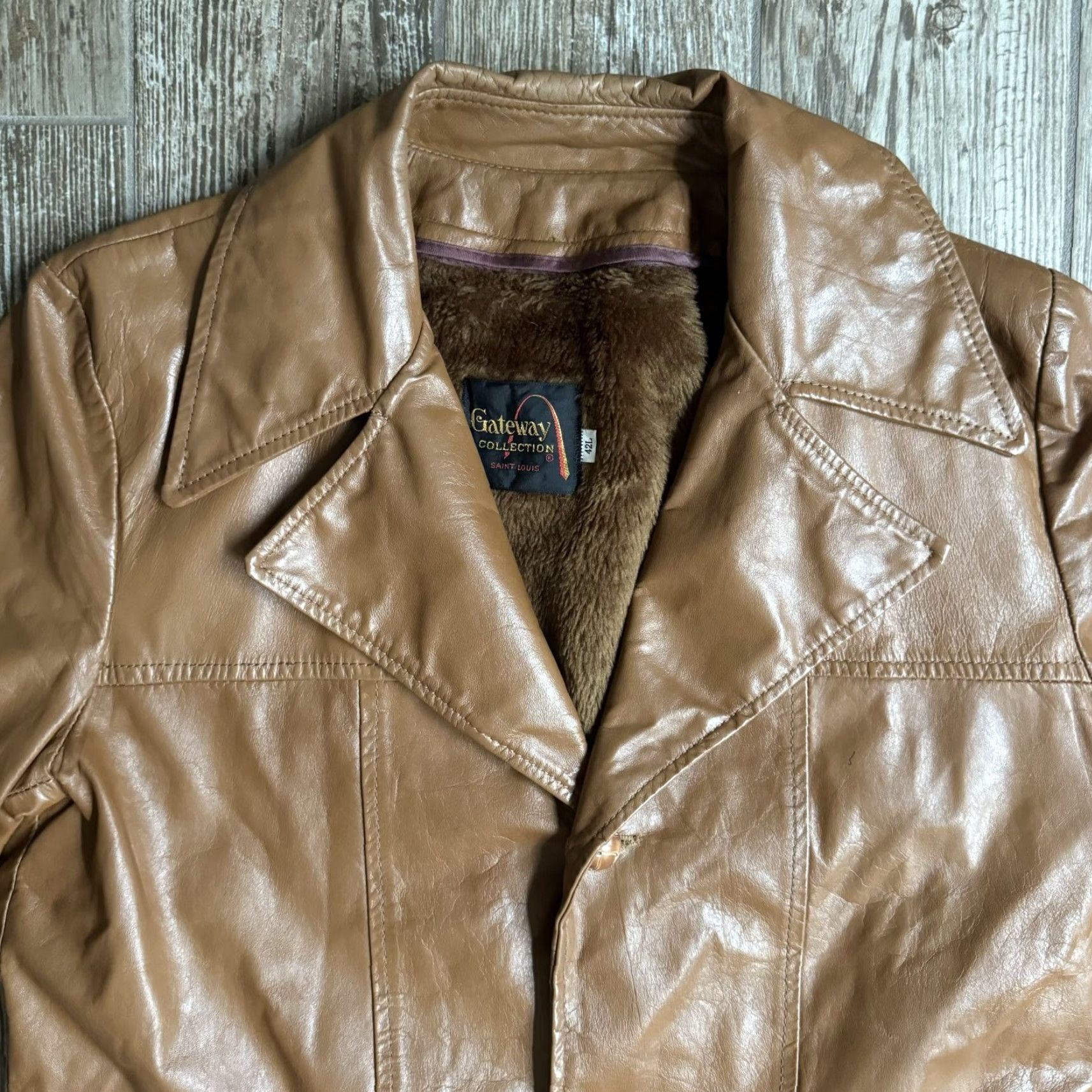 Vintage VINTAGE Gateway Coat Mens Leather Trench 42L Mid-Length Removable Lining Brown Retro 70s Size US XS / EU 42 / 0 - 4 Thumbnail