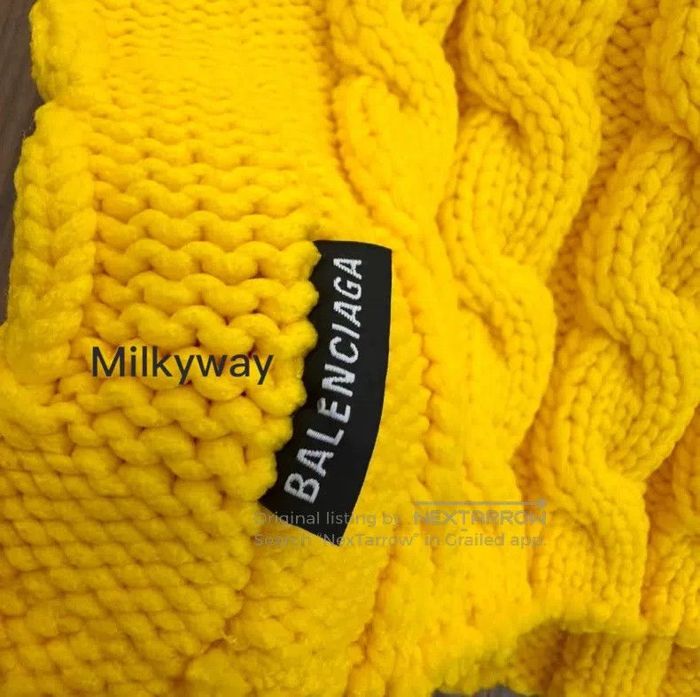 Balenciaga Balenciaga Short Cable Knit Sweater XS Yellow Size XS / US 0-2 / IT 36-38 - 5 Thumbnail