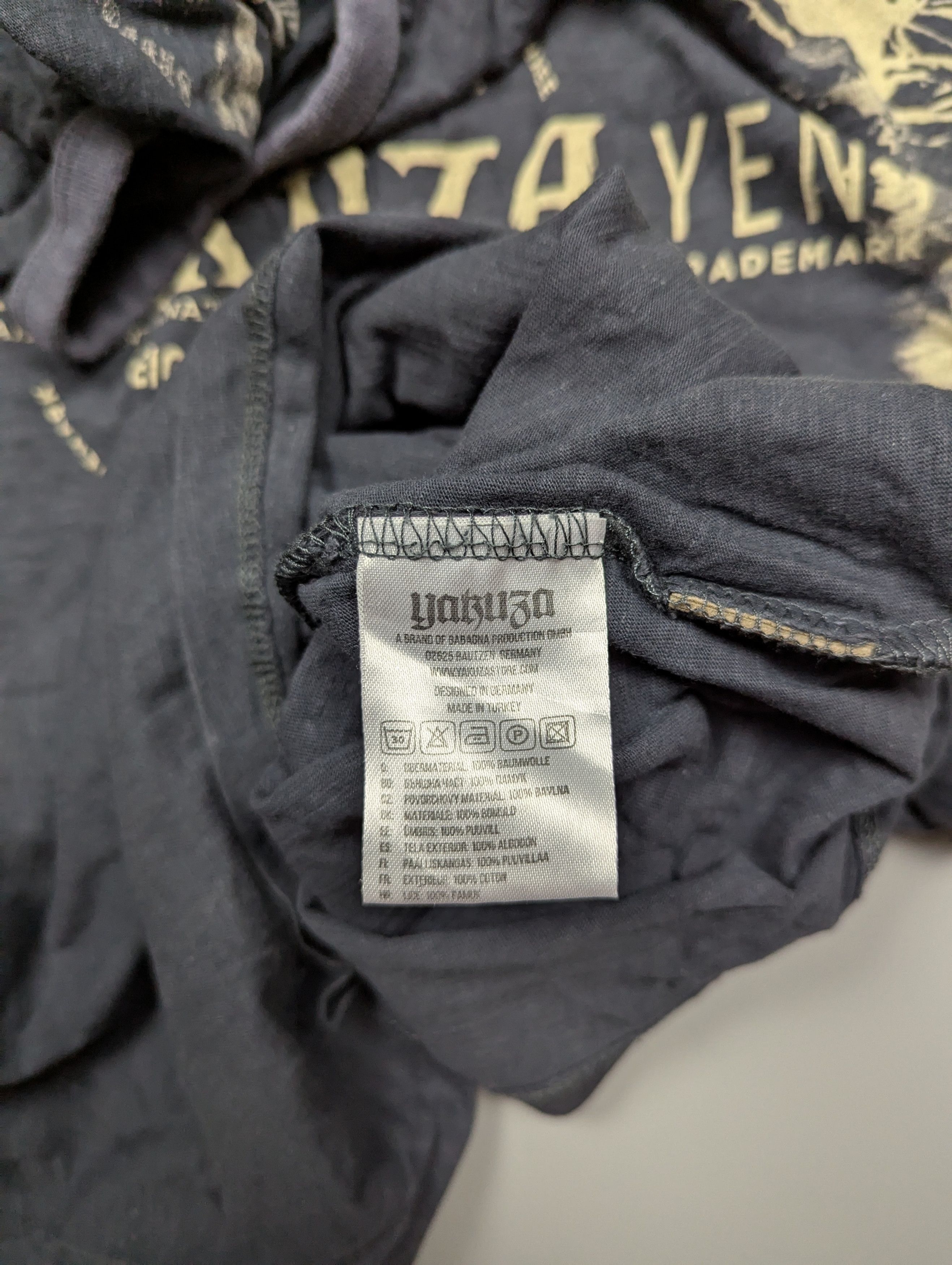 Japanese Brand × Vintage Yakuza Skull Graphic T-Shirt Size L Grunge Rare Streetwear Size US L / EU 52-54 / 3 - 12 Thumbnail