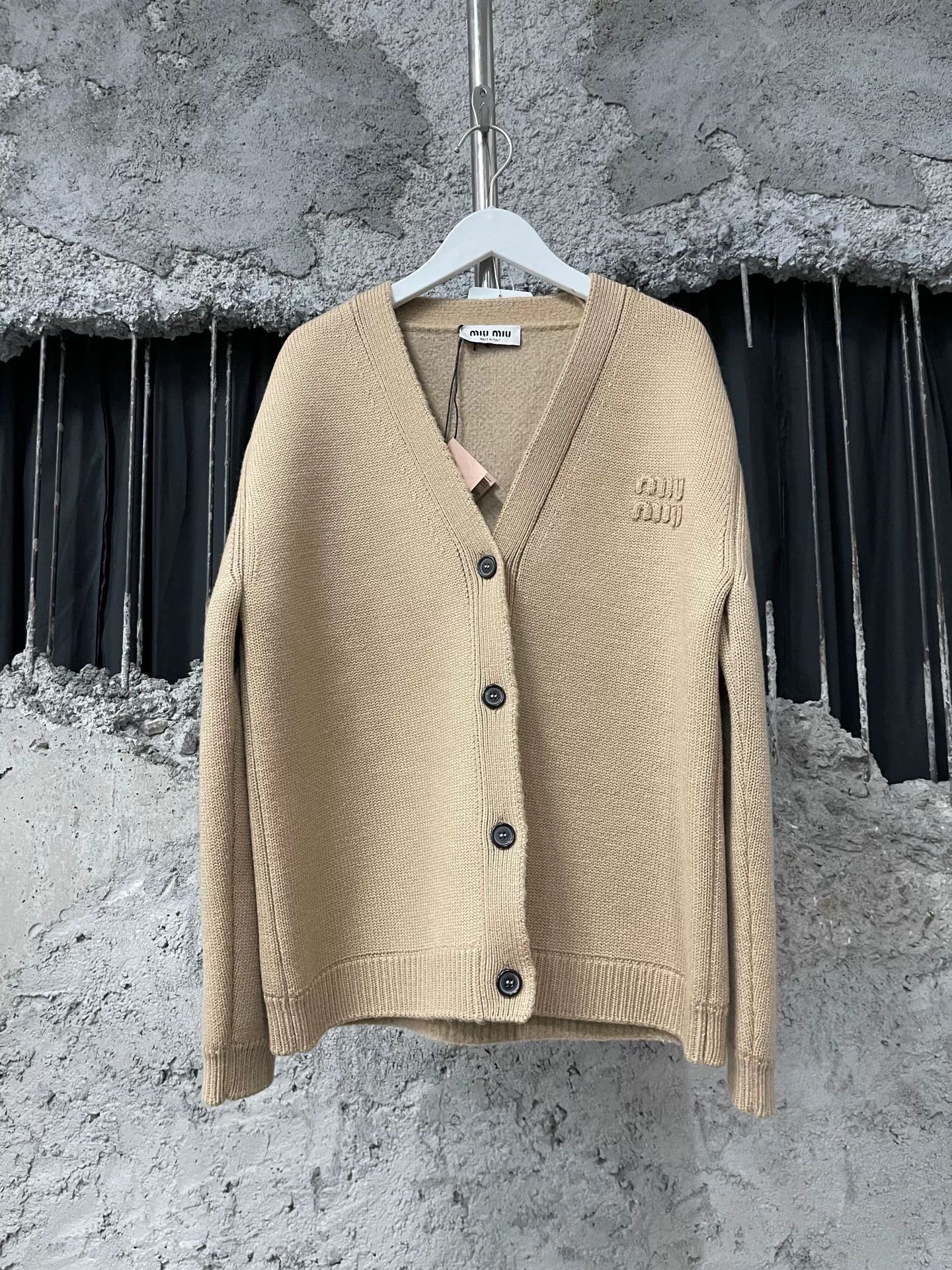Miu Miu Miumiu Beige Wool Cardigan Size S / US 4 / IT 40 - 1 Thumbnail