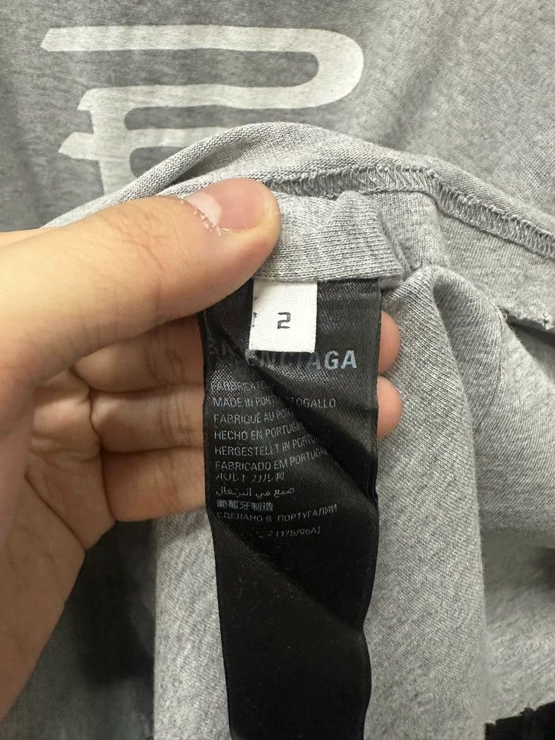 Balenciaga Balenciaga Short-sleeve racecar logo Size US M / EU 48-50 / 2 - 9 Thumbnail