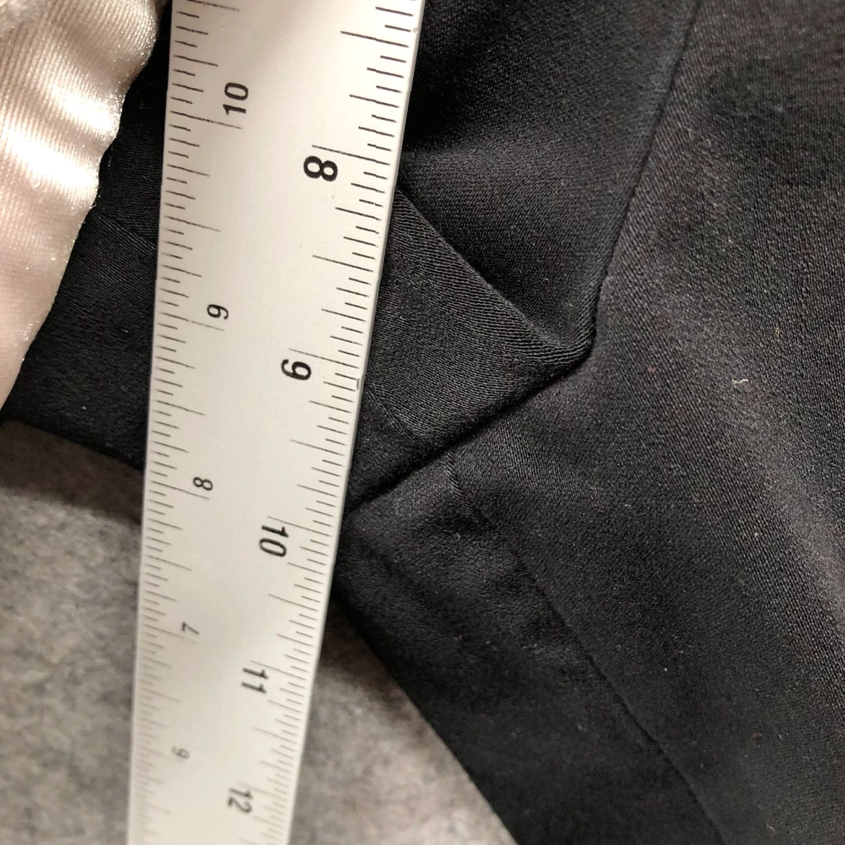Uniqlo Uniqlo Skinny Ankle Dress Pants Womens S (26-27 inch) Black Side Zip Stretch Size 28" / US 6 / IT 42 - 7 Thumbnail