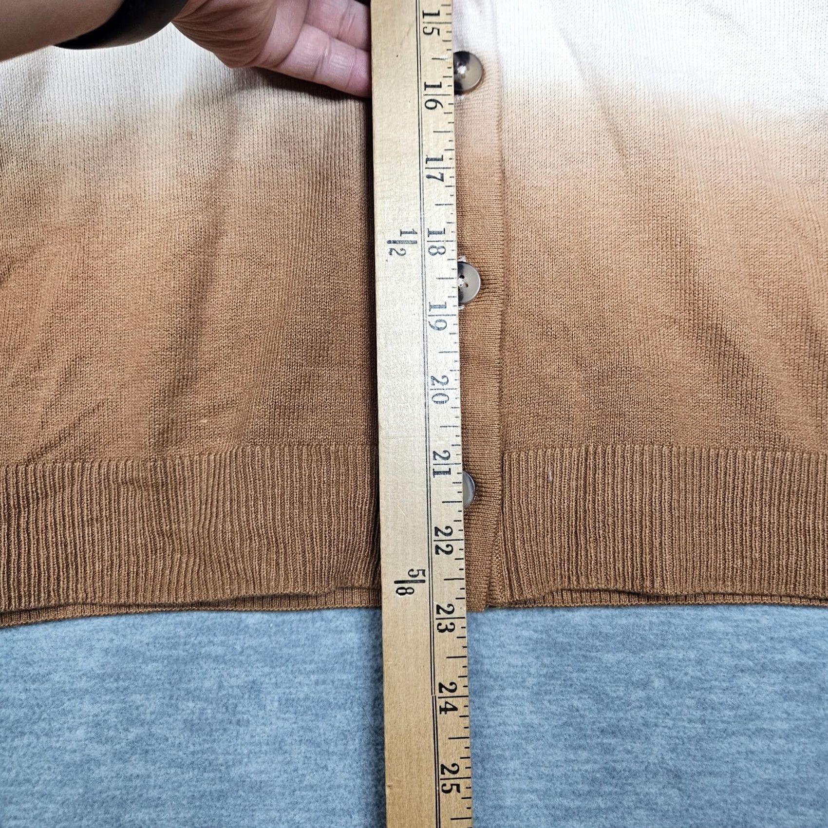 J. Jill J.Jill Sweater Women's M Dip Dyed Button Up V-Neck Cardigan Size M / US 6-8 / IT 42-44 - 5 Thumbnail