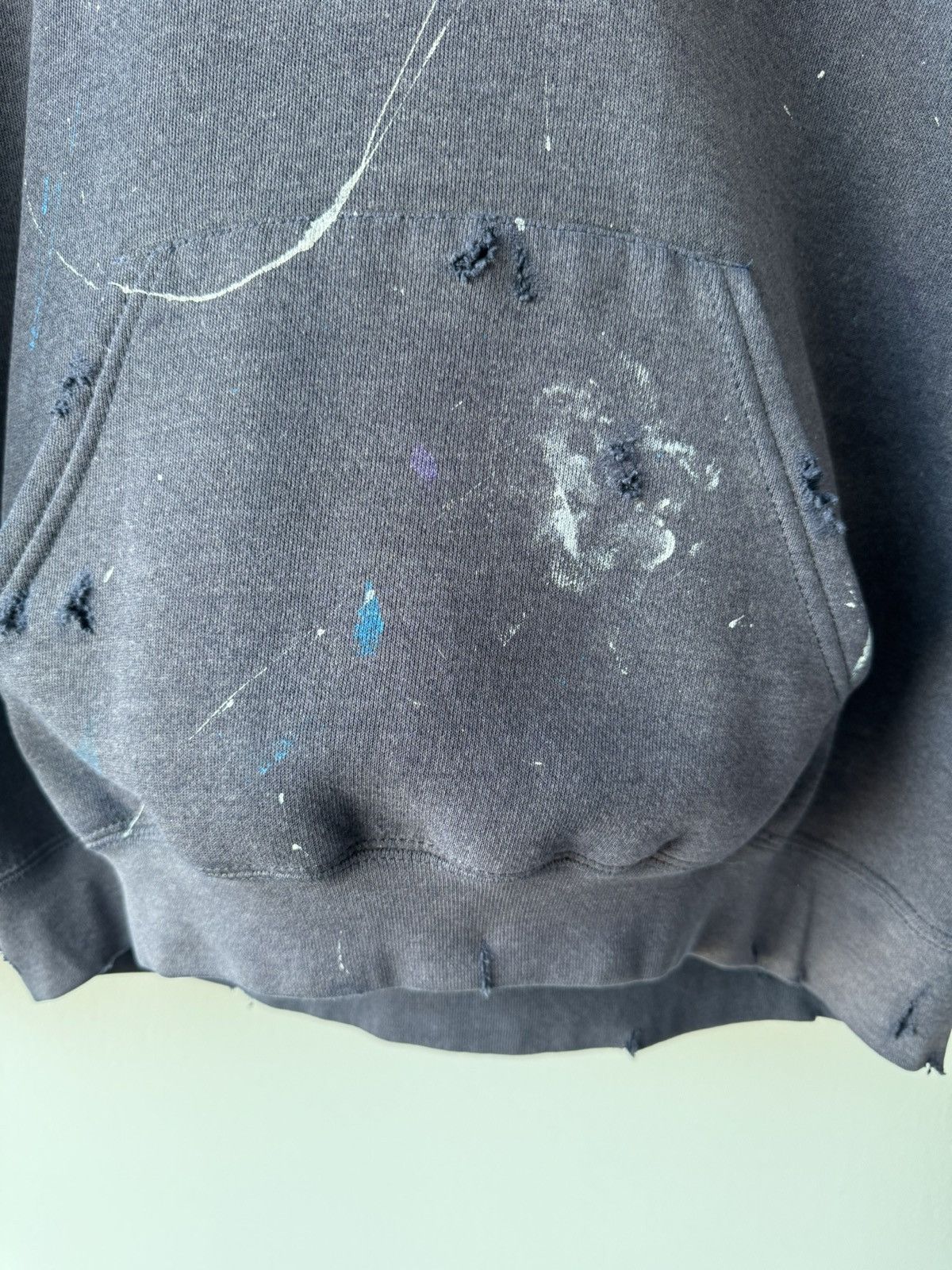 Vintage VINTAGE FADED THRASHED 90s NAVY PAINTER HOODIE Size US L / EU 52-54 / 3 - 10 Thumbnail