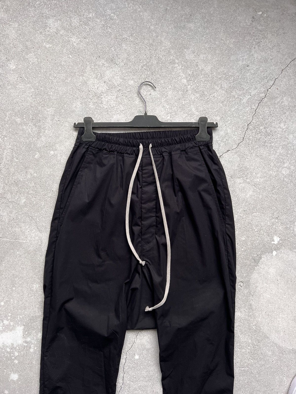 Rick Owens RICK OWENS SS24 DRAWSTRING PANTS Size US 30 / EU 46 - 5 Thumbnail