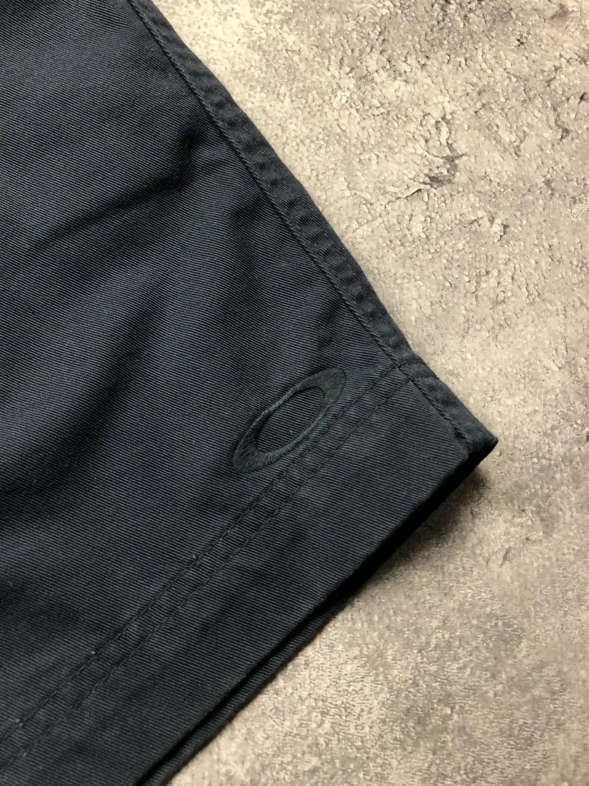 Oakley OAKLEY Vintage Streetwear Hype Mini Ligo Cotton Shorts Rare Size US 33 - 4 Thumbnail