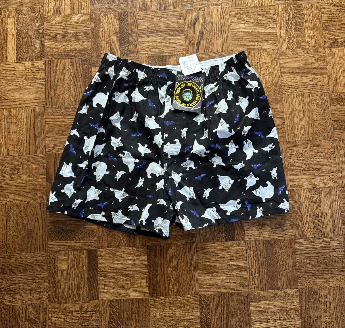 Vintage NWT Vintage Ghost Halloween Boxer Shorts Size US 40 / EU 56 - 1 Thumbnail