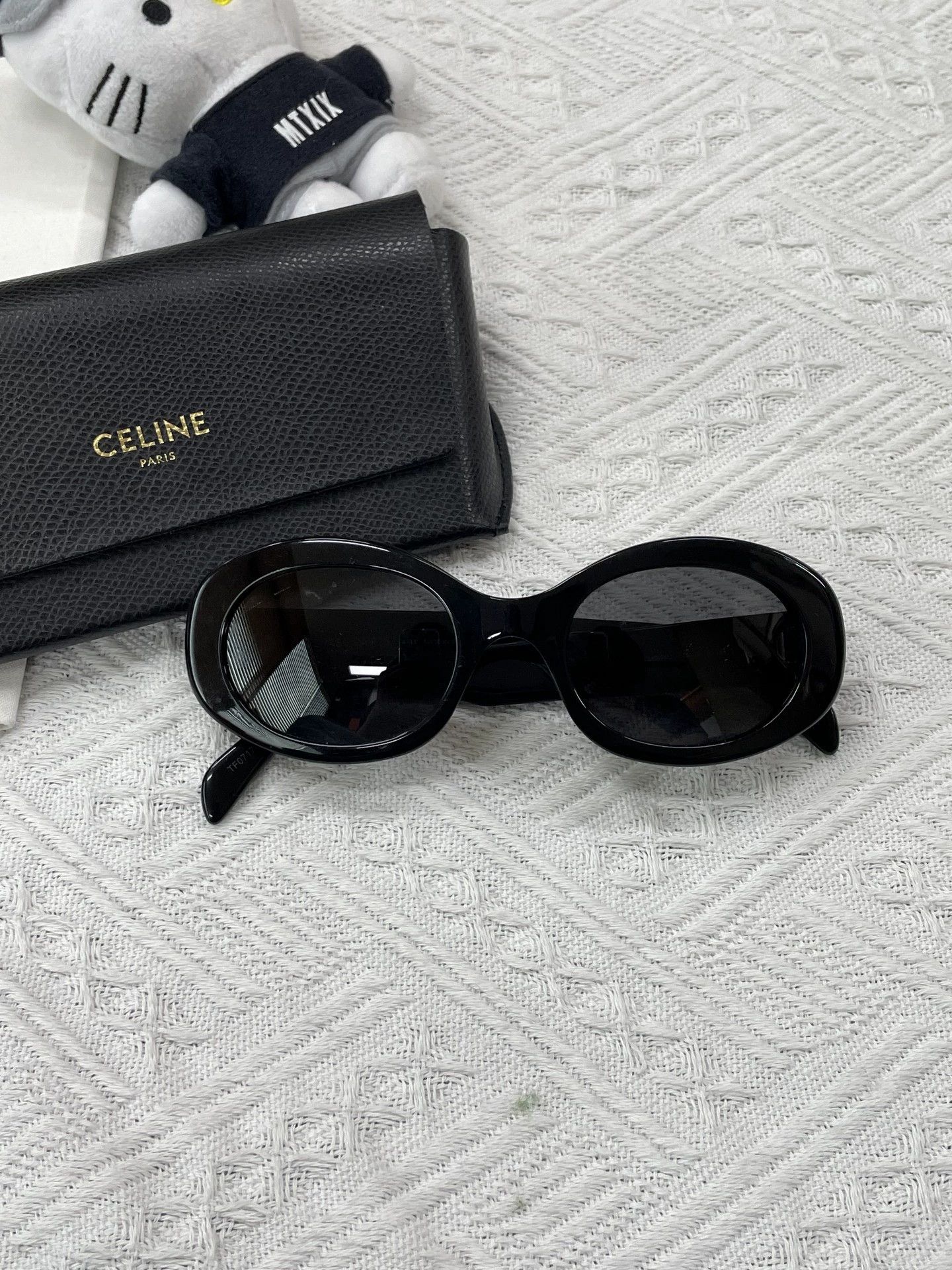 Celine Celine Triomphe Sunglasses with Case Size ONE SIZE - 1 Thumbnail