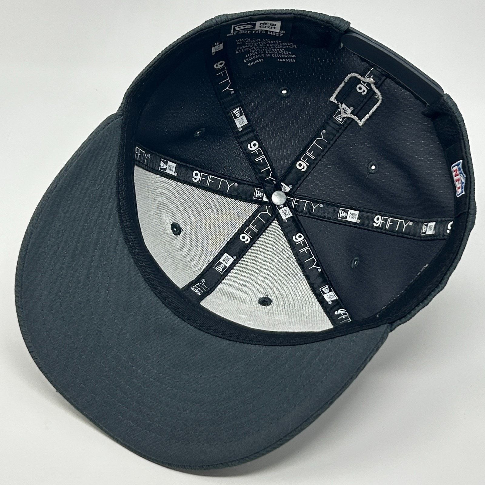 New Era Las Vegas Raiders Hat Baseball Cap New Era Cancer Size ONE SIZE - 4 Thumbnail