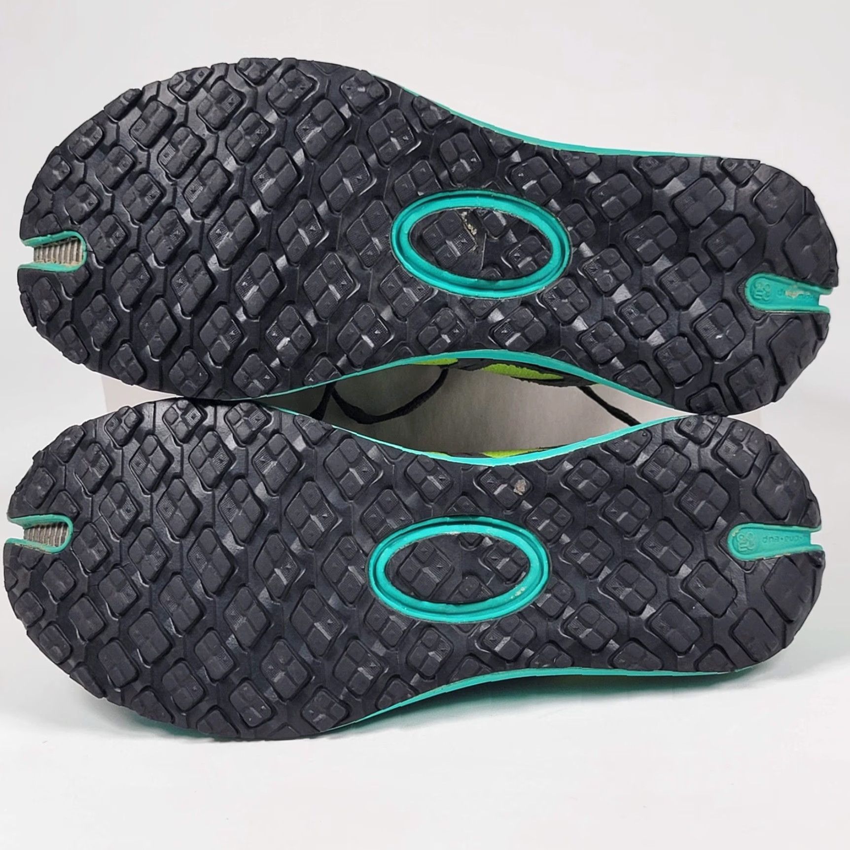 Brooks Brooks PureGrit Womens Size 9 US 40.5 Teal Blue Yellow Trail Running Sneakers Nike? No, Brooks. Size US 9 / IT 39 - 7 Thumbnail