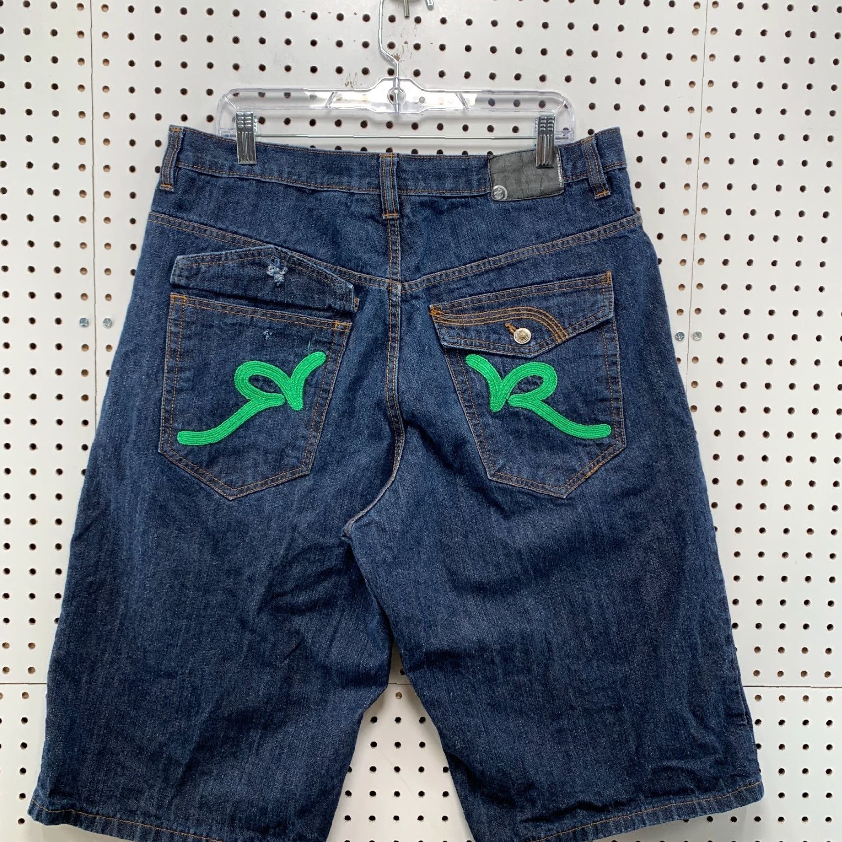 Rocawear VINTAGE Rocawear Denimi Blue Shorts Mens FITS 36X13 Bermuda Hip Hop Logo 36 Blue Size US 36 / EU 52 - 2 Thumbnail