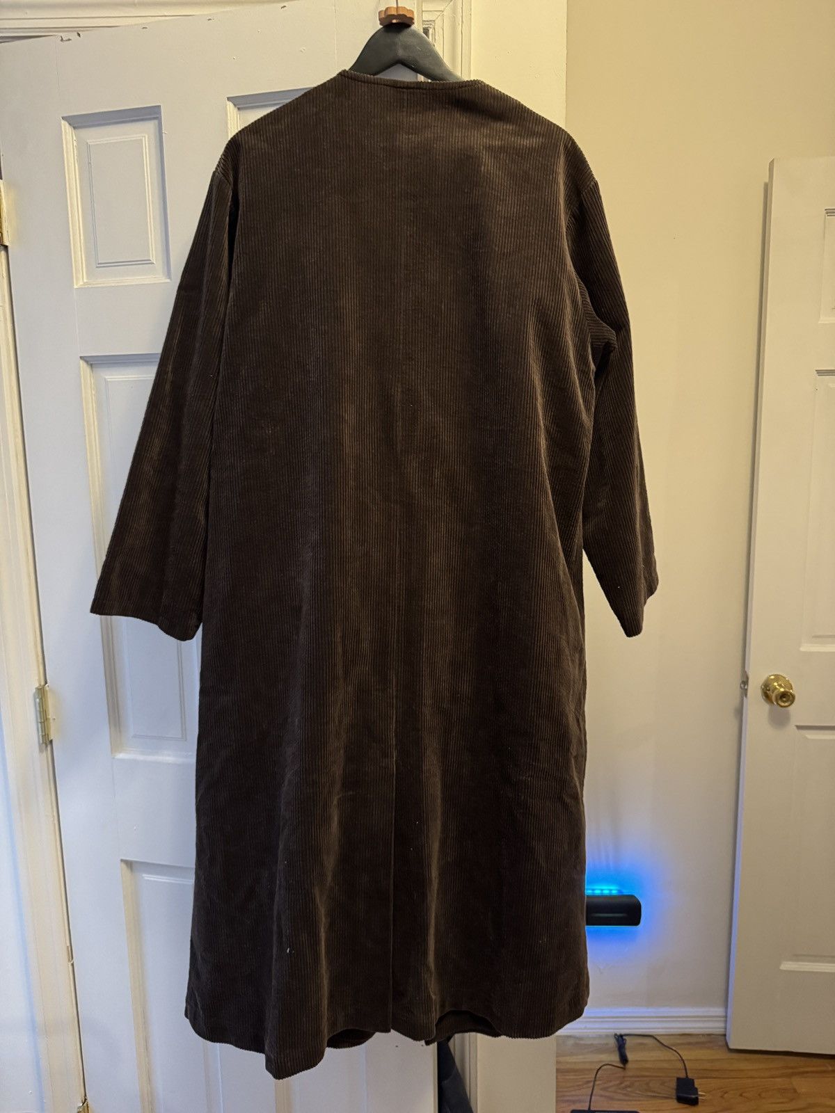 Yohji Yamamoto Draped corduroy oversized overcoat Size US M / EU 48-50 / 2 - 2 Thumbnail