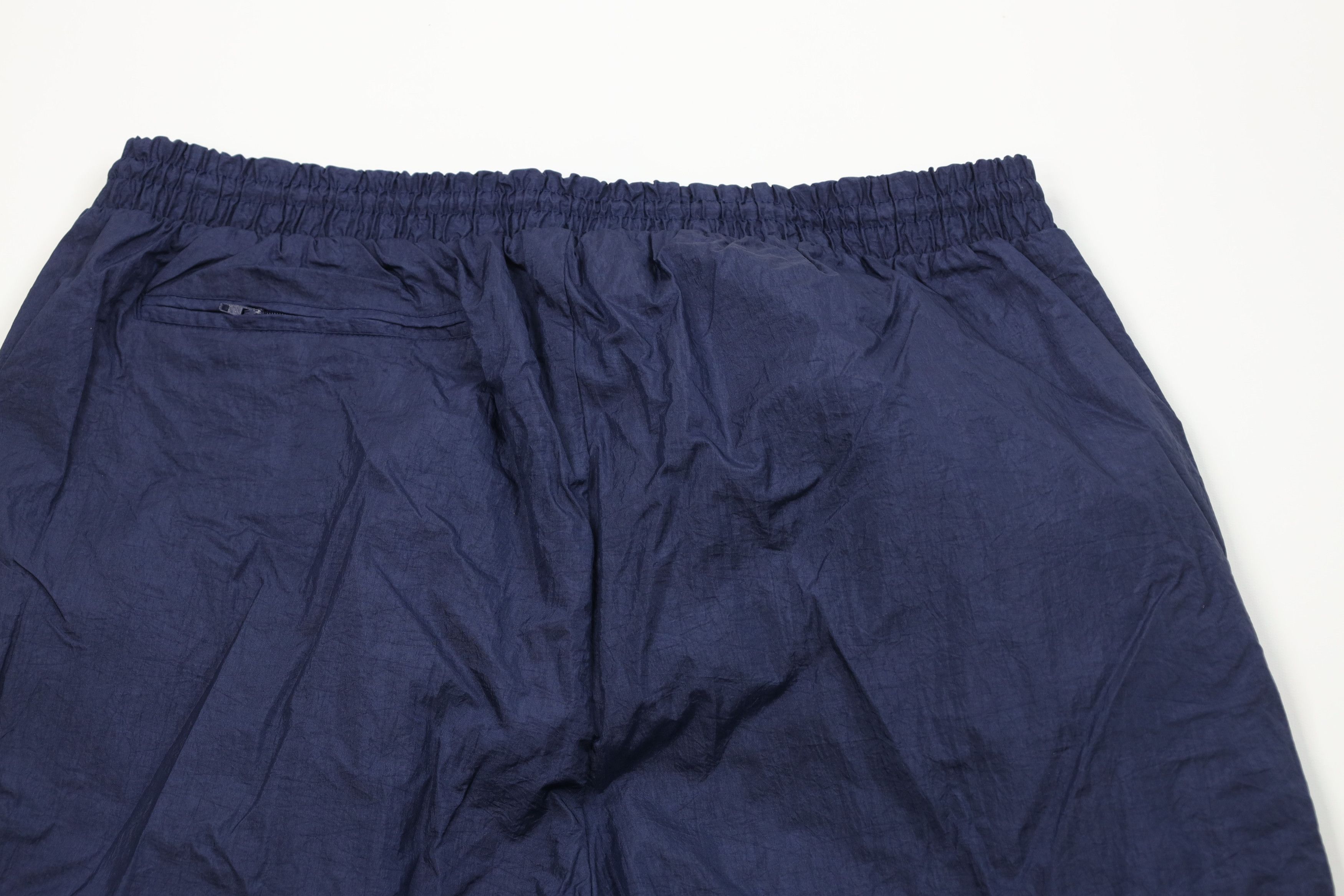 Vintage Vintage 90s Streetwear Joggers Pants Navy Blue Nylon Size US 38 / EU 54 - 9 Thumbnail